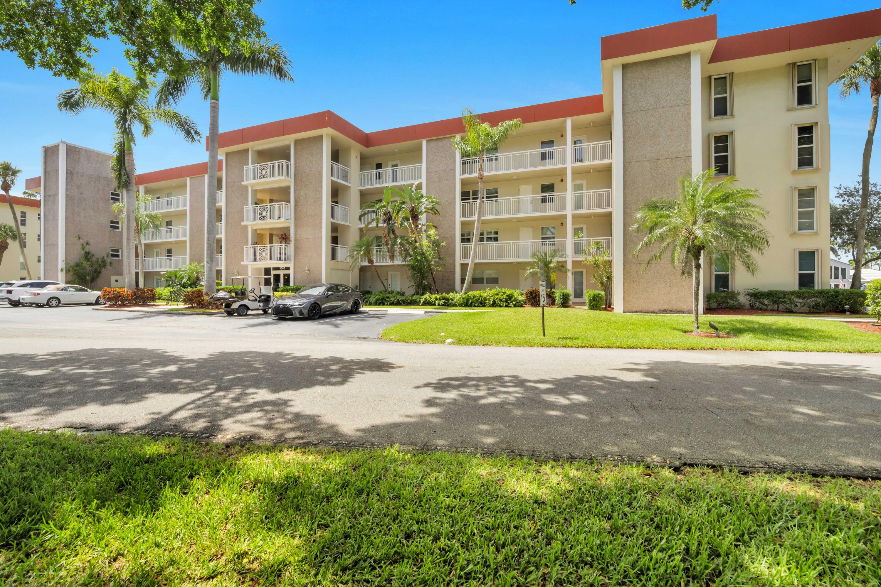 3000 NE 48TH Court 402, Lighthouse Point, FL 33064, Lighthouse Point - Photo 3