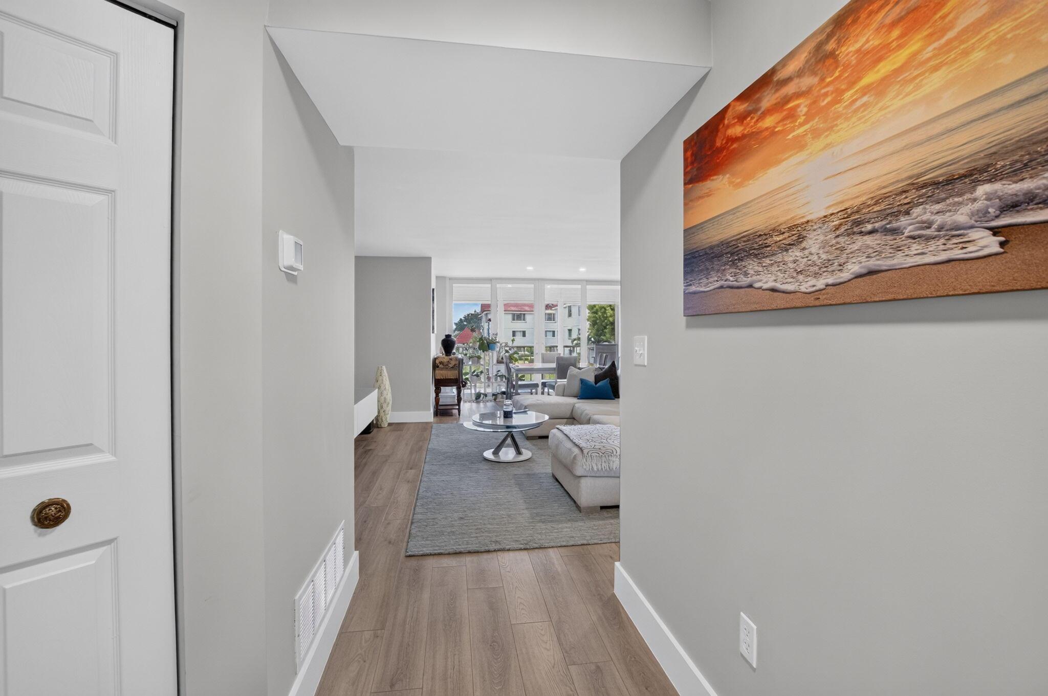 104 HALF MOON Circle D2, Hypoluxo, FL 33462, Hypoluxo - Photo 4