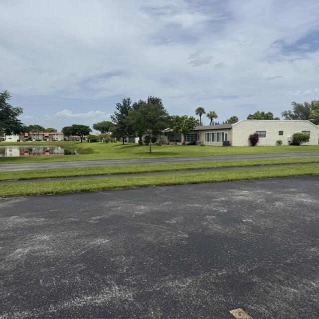166 Lake Meryl Drive, West Palm Beach, FL 33411, West Palm Beach - Photo 5
