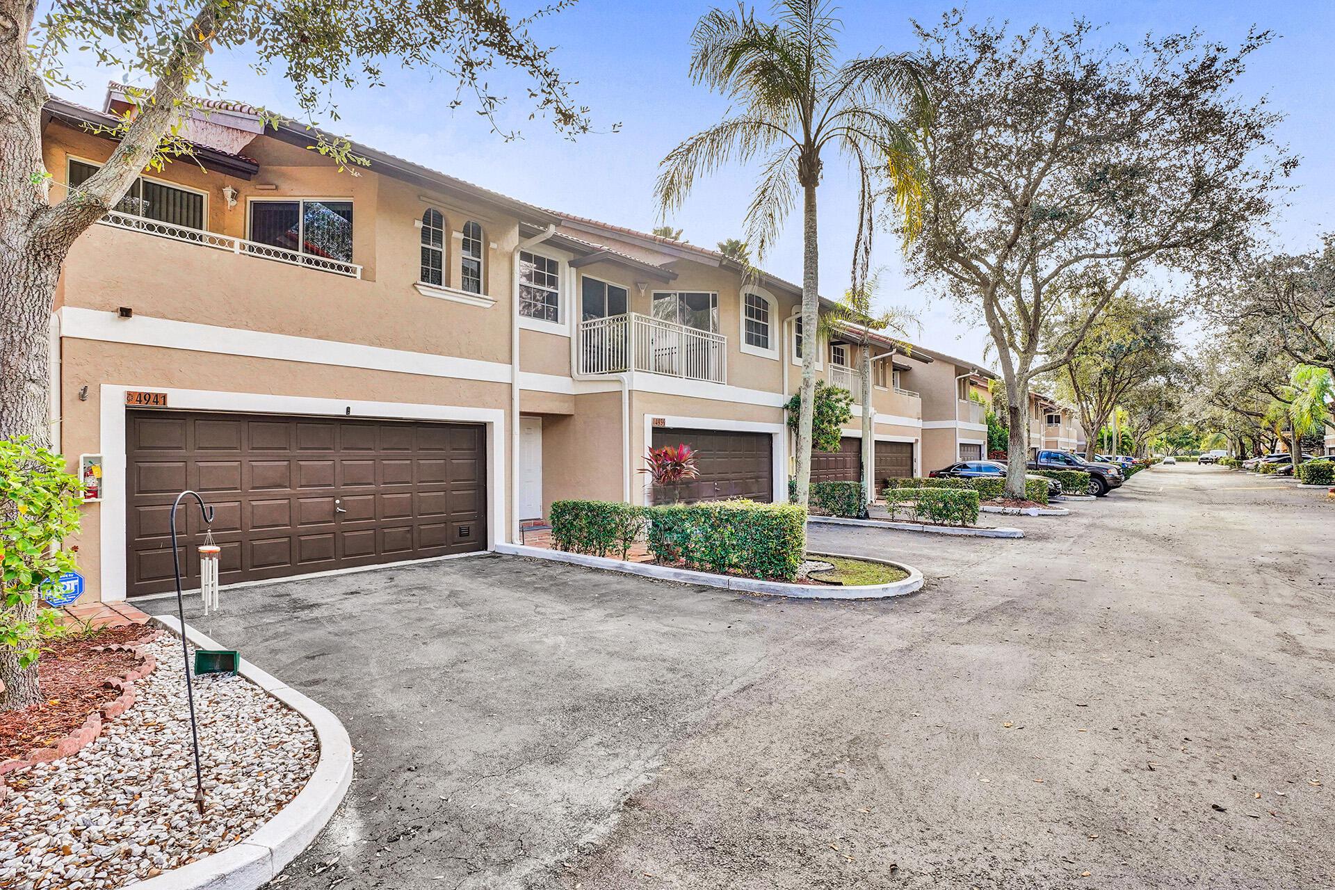 4941 Riverside Drive, Coral Springs, FL 33067, Coral Springs - Photo 3