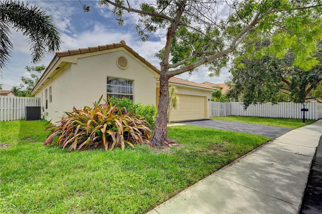 13348 NW 13TH Street, Sunrise, FL 33323, Sunrise - Photo 2