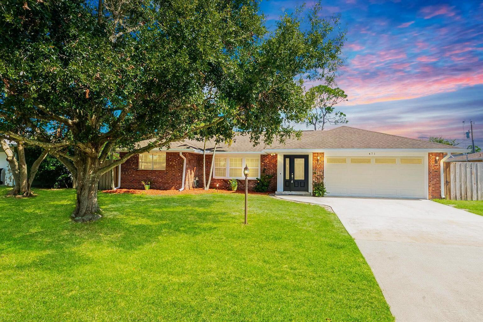 471 SE Lamon Lane, Port St. Lucie, FL 34983, Port St. Lucie