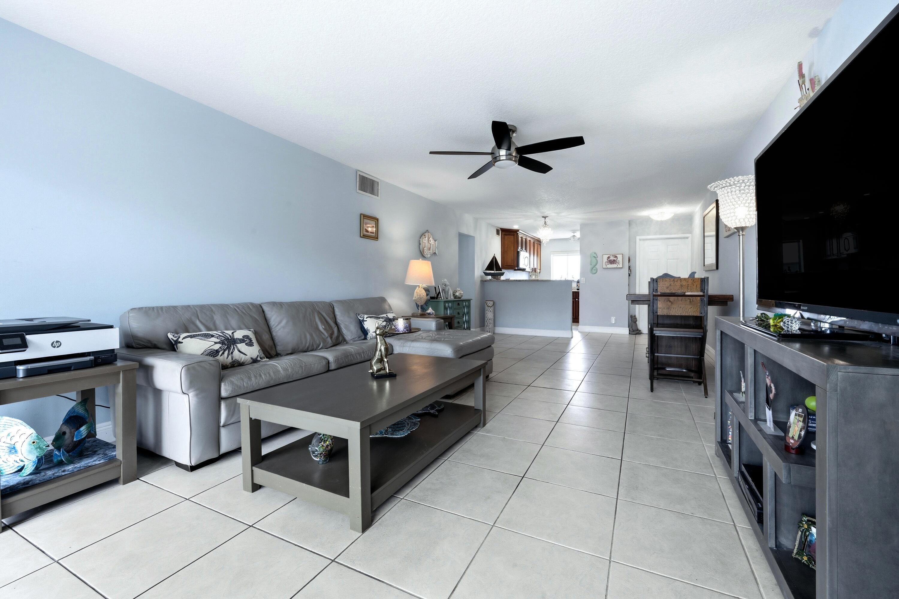 200 Waterway Drive S 309, Lantana, FL 33462, Lantana - Photo 5