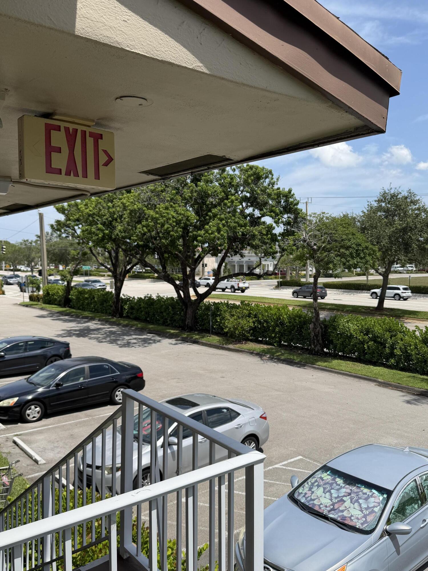 7405 W Atlantic Boulevard 201, Margate, FL 33063, Margate - Photo 4