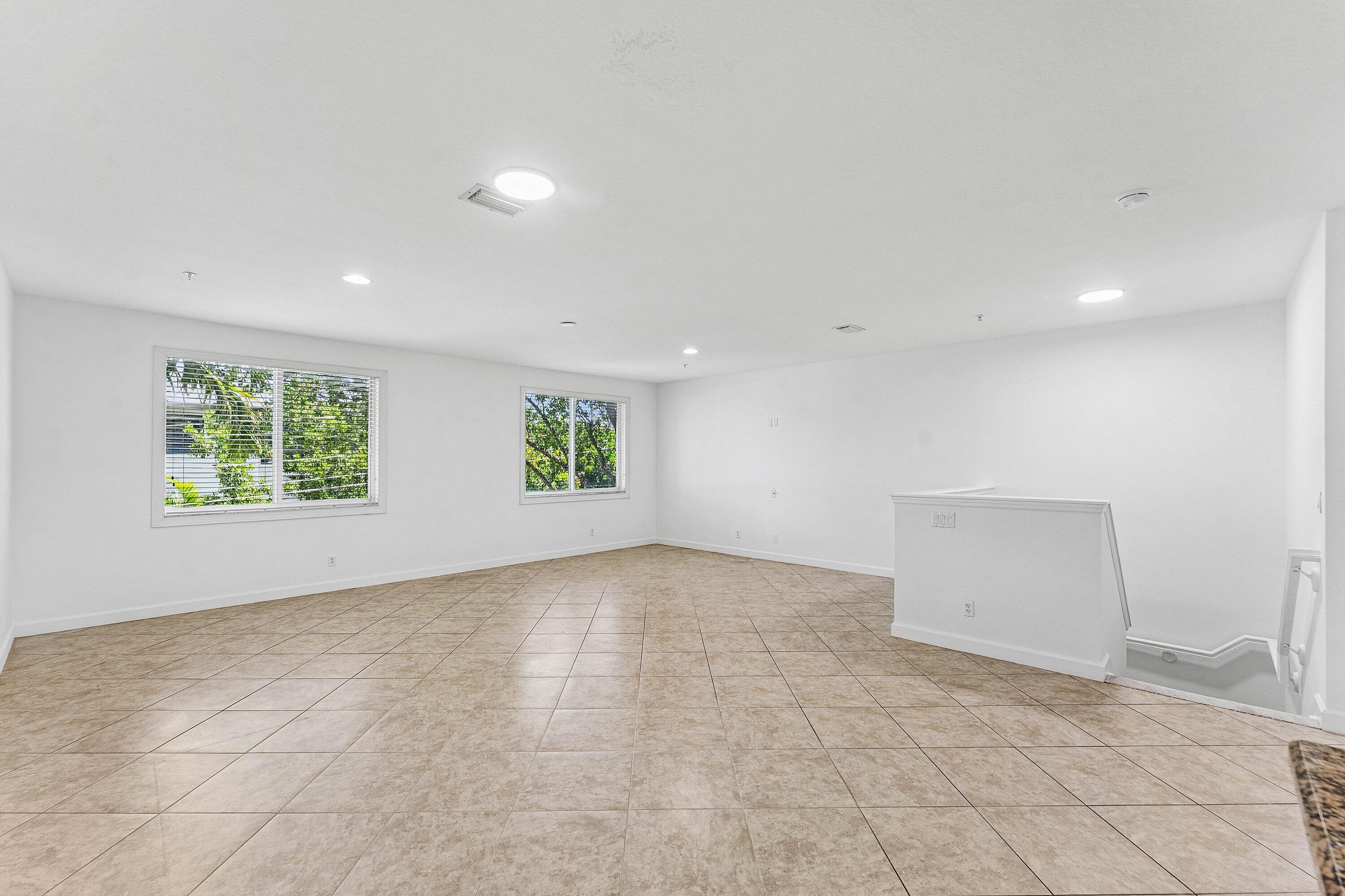 3030 WATERSIDE Circle, Boynton Beach, FL 33435, Boynton Beach - Photo 3