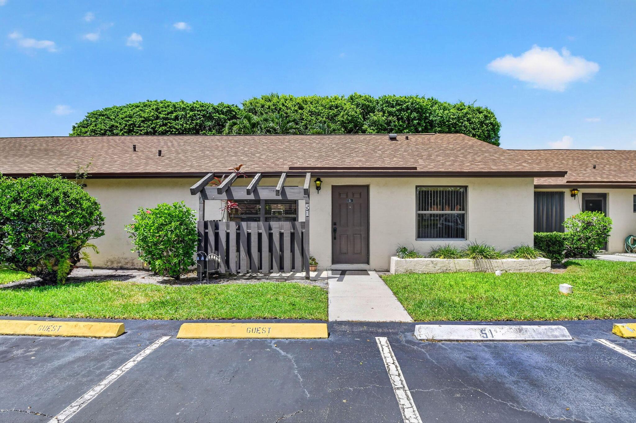 51 Via De Casas Norte, Boynton Beach, FL 33426, Boynton Beach - Photo 2