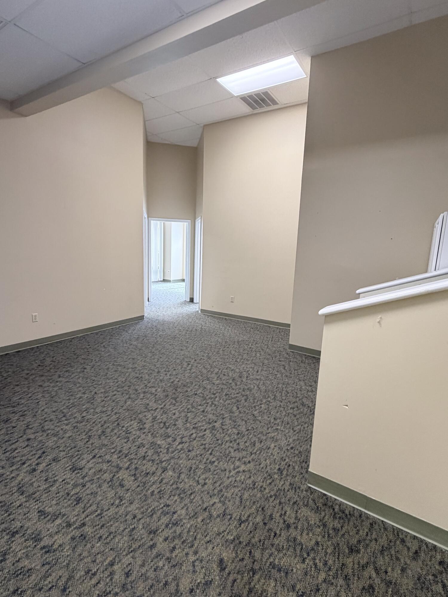 900 SE Ocean Boulevard F256, Stuart, FL, Stuart - Photo 3