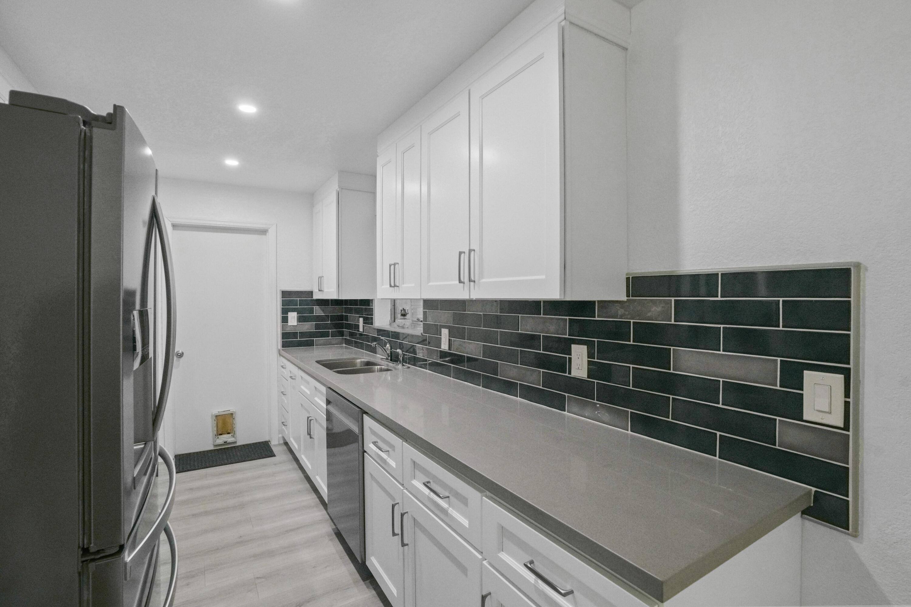 2270 SW 30TH Terrace, Fort Lauderdale, FL 33312, Fort Lauderdale - Photo 5