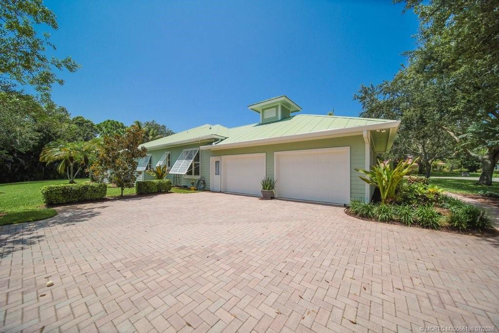 98 SW Cassine Court, Palm City, FL 34990, Palm City - Photo 4