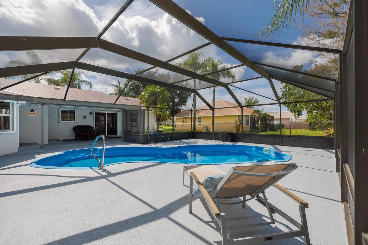 2502 SE UNIVERSITY Terrace, Port St. Lucie, FL 34952, Port St. Lucie - Photo 2
