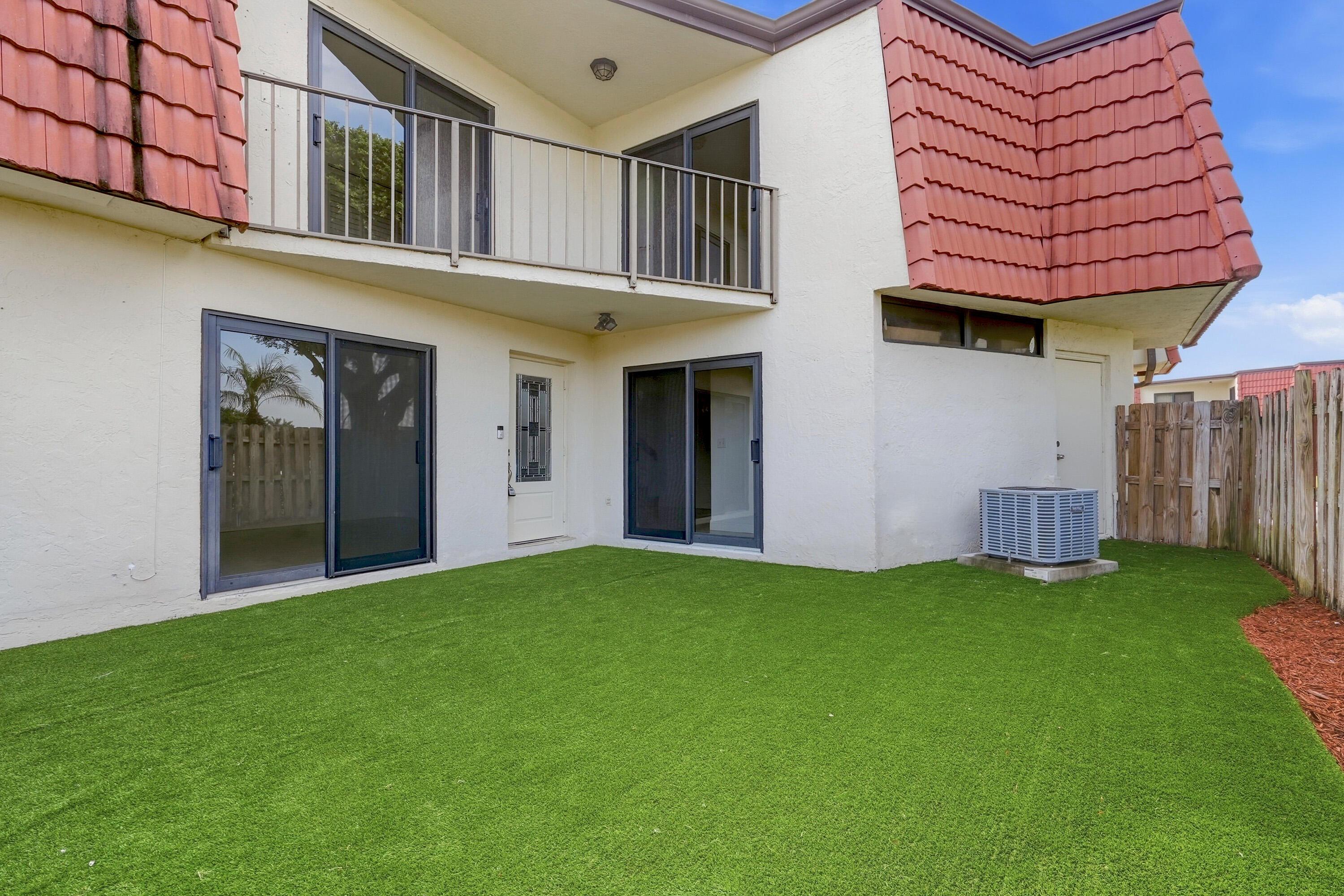 3801 VICTORIA Drive, West Palm Beach, FL 33406, West Palm Beach - Photo 3