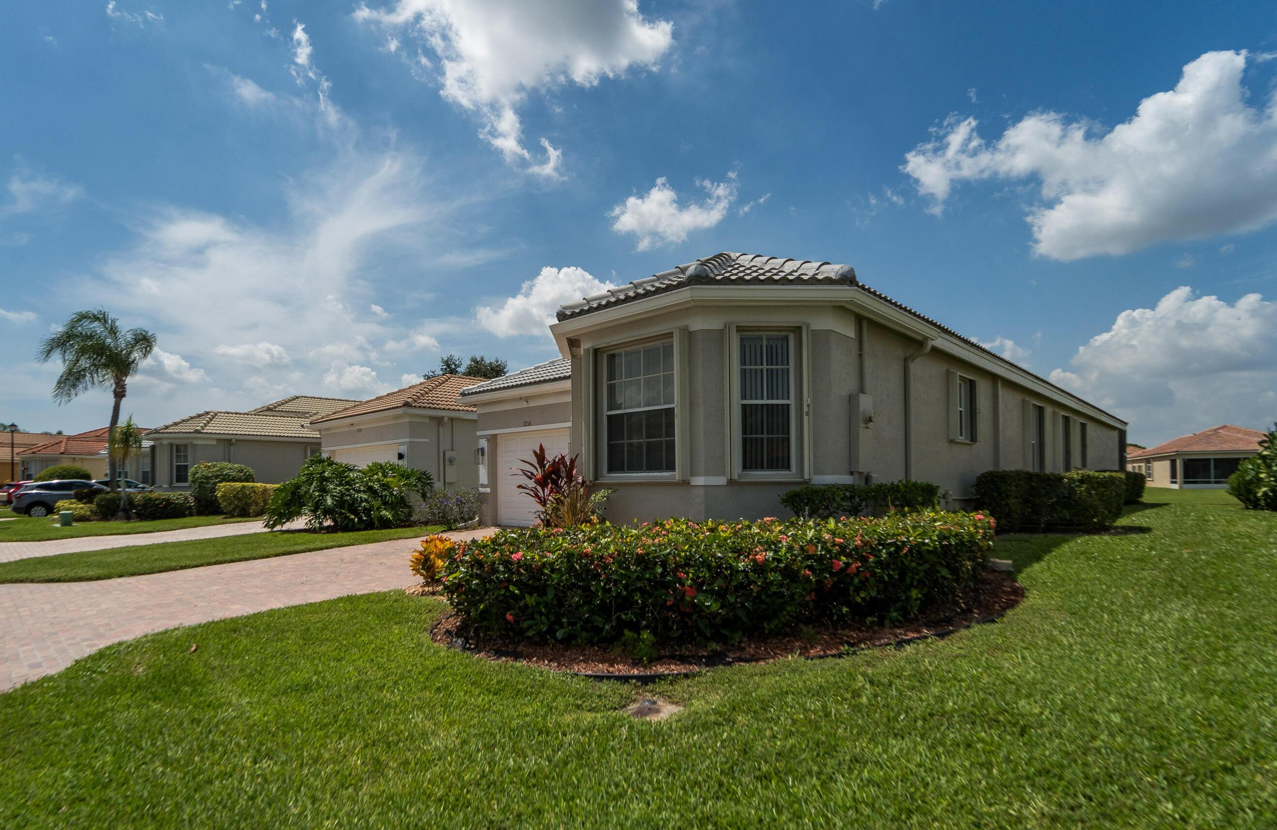 7216 Cataluna Circle, Delray Beach, FL 33446, Delray Beach - Photo 5