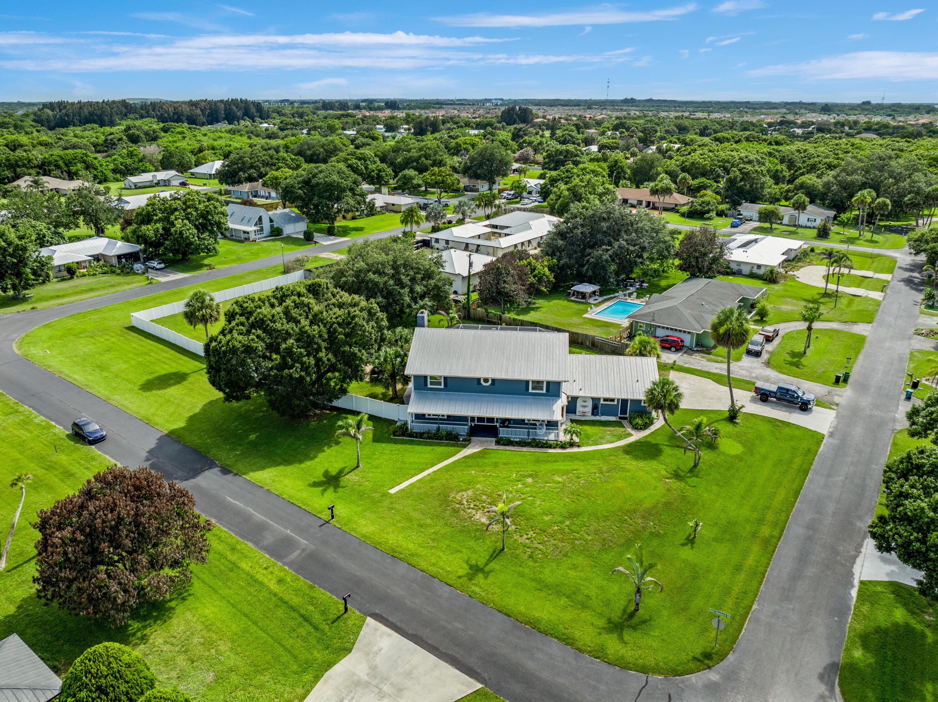 601 Dark Hammock Road, Fort Pierce, FL 34947, Fort Pierce - Photo 2