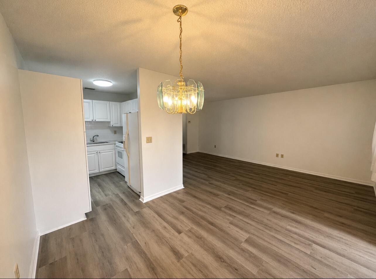 12 VISTA PALM Lane 103, Vero Beach, FL 32962, Vero Beach - Photo 4