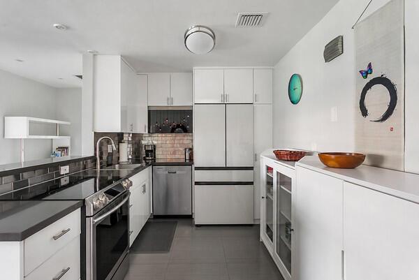 9 NE 19th Court C216, Wilton Manors, FL 33305, Wilton Manors - Photo 4