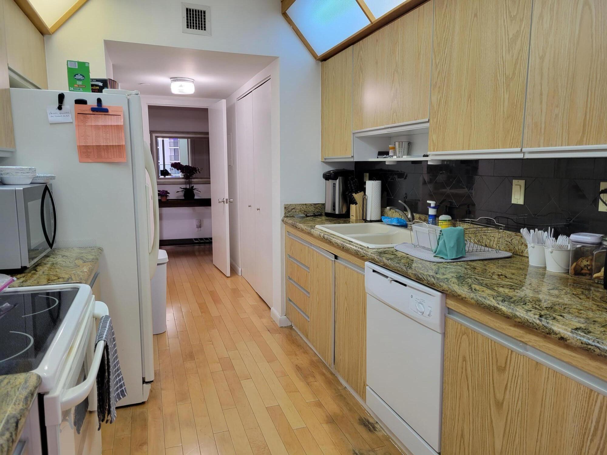 19707 TURNBERRY Way 14D, Aventura, FL 33180, Aventura - Photo 5