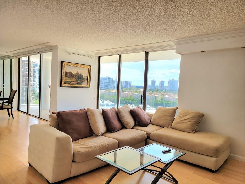 19707 TURNBERRY Way 14D, Aventura, FL 33180, Aventura - Photo 3