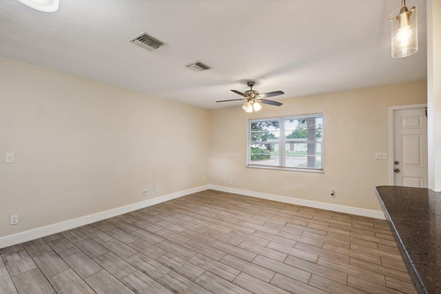1455 15TH Avenue, Vero Beach, FL 32960, Vero Beach - Photo 4