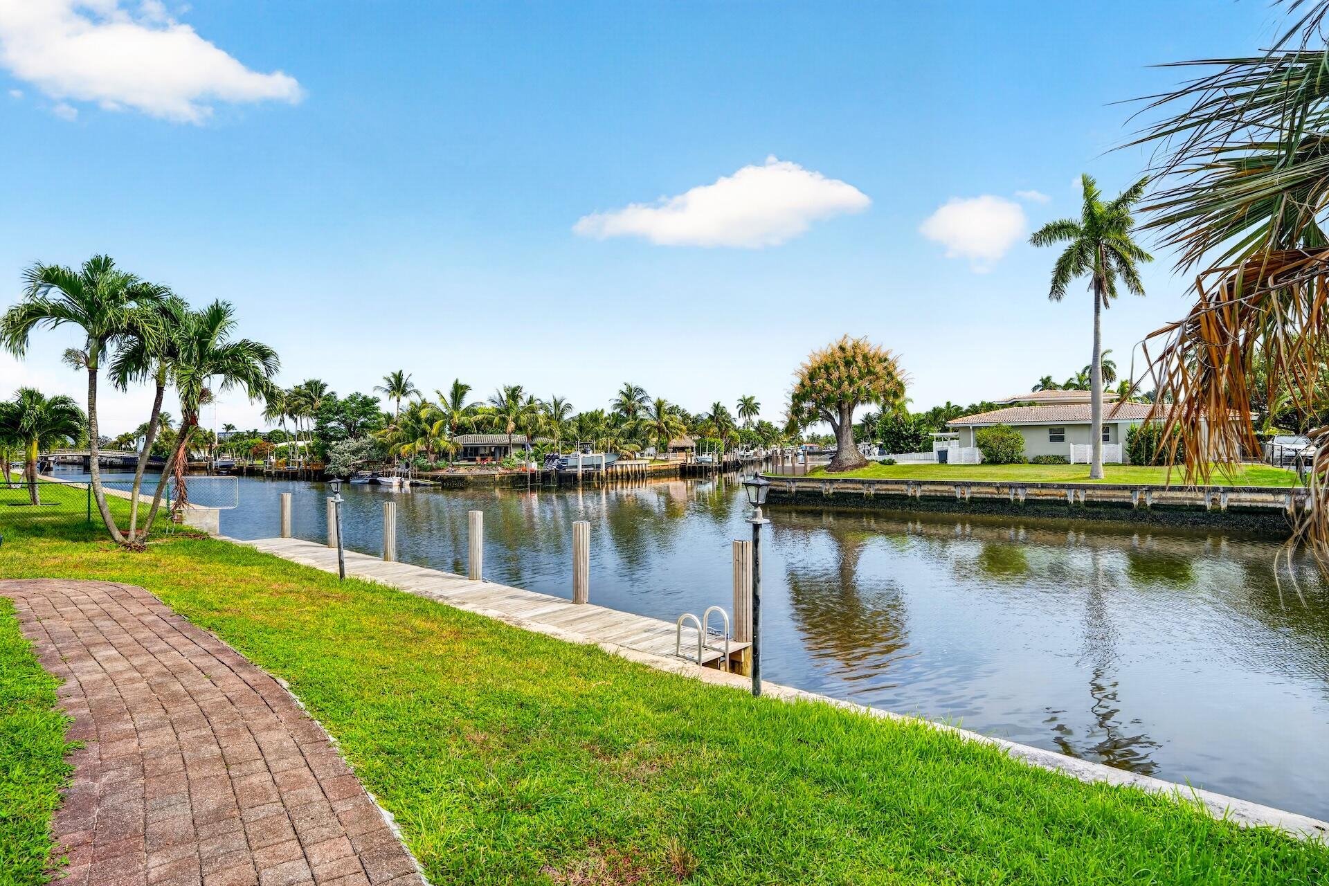 840 PINE Drive 104, Pompano Beach, FL 33060, Pompano Beach - Photo 2