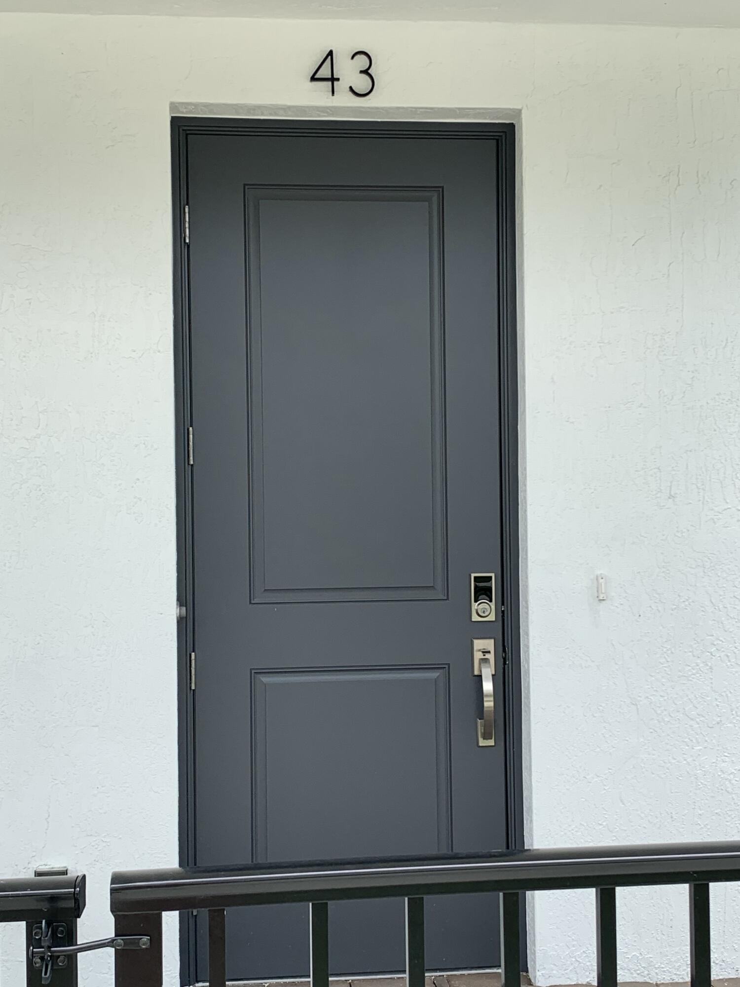 747 SE Central Parkway 43, Stuart, FL 34994, Stuart - Photo 2