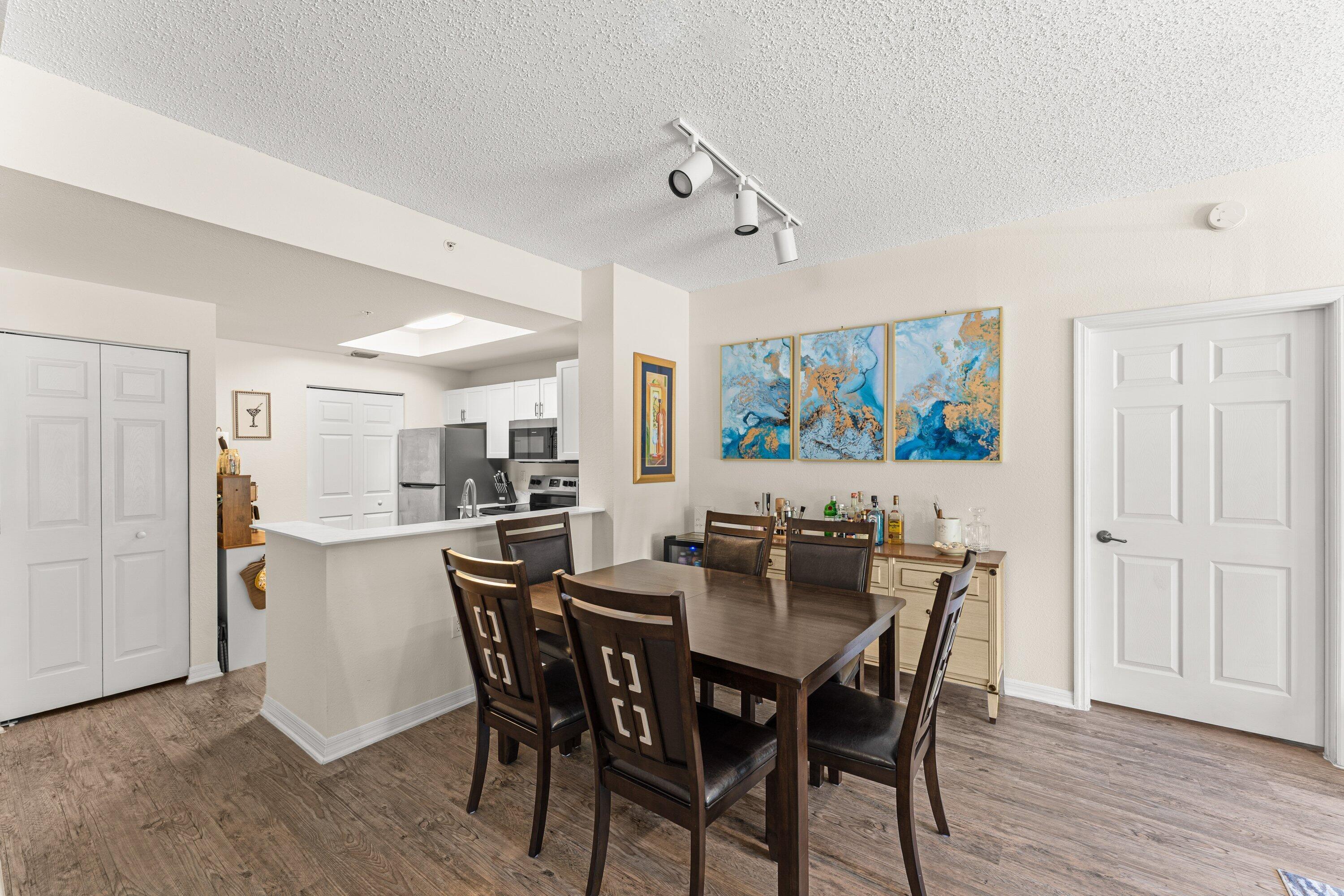 2801 SARENTO Place 102, Palm Beach Gardens, FL 33410, Palm Beach Gardens - Photo 3