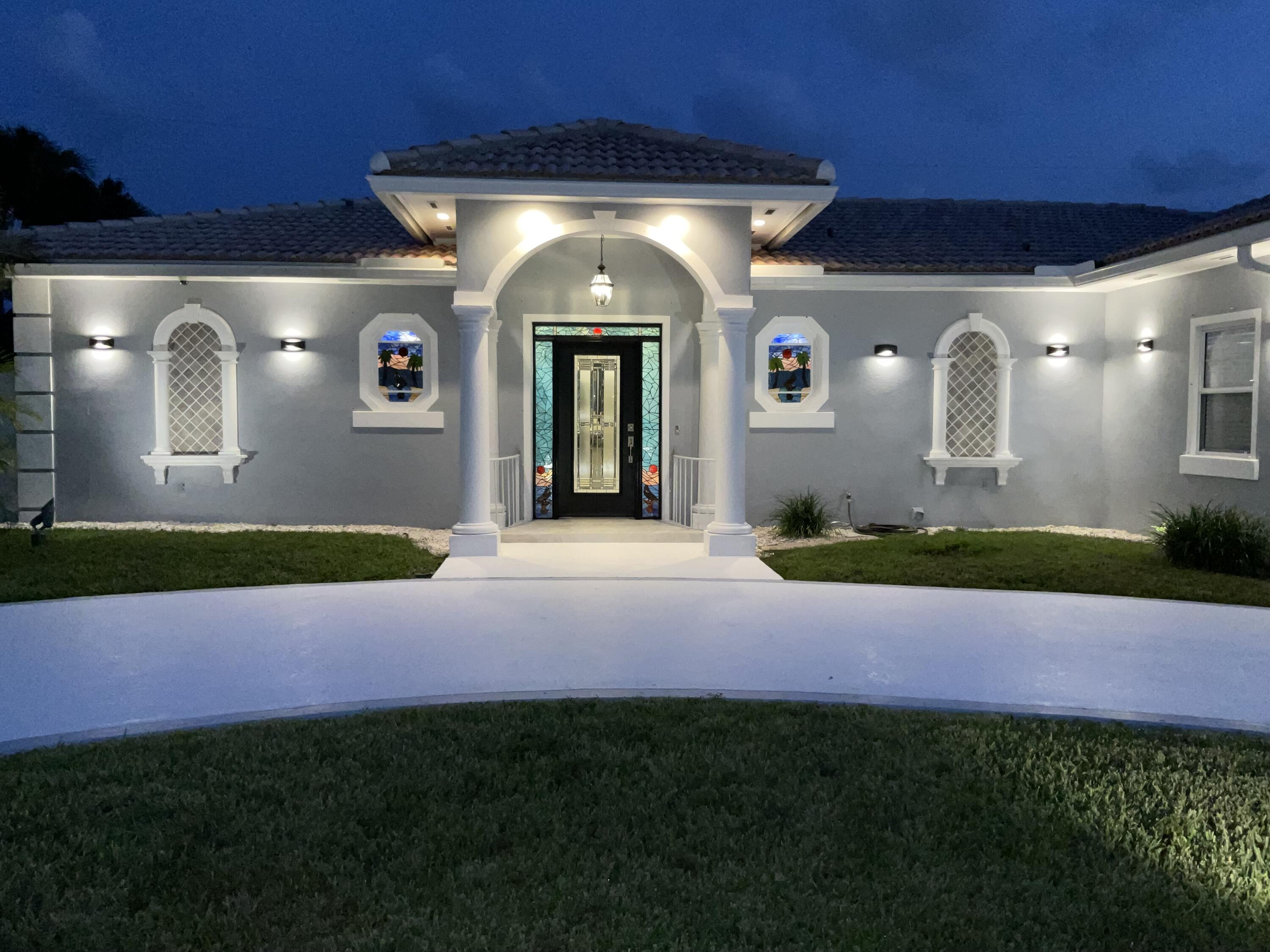 1061 Bimini Lane, West Palm Beach, FL 33404, West Palm Beach - Photo 2