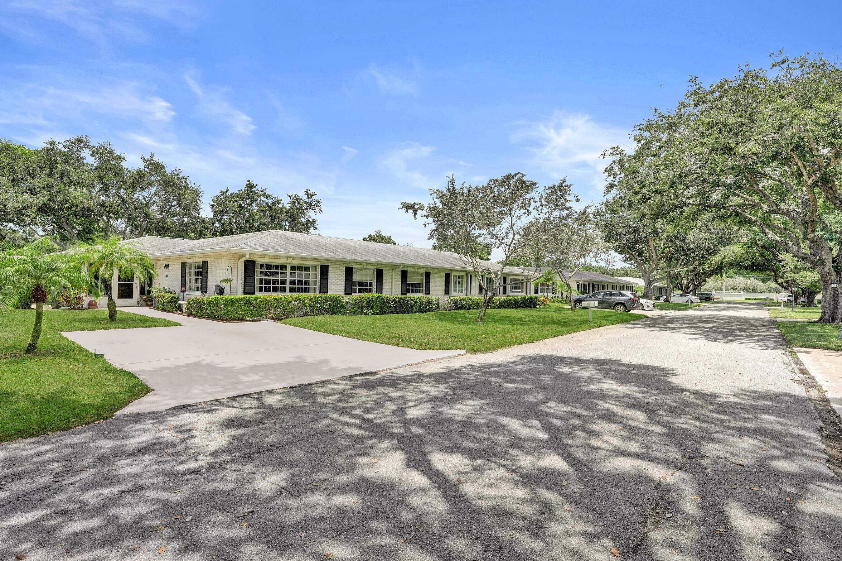 10127 41st Terrace S 211, Boynton Beach, FL 33436, Boynton Beach - Photo 2