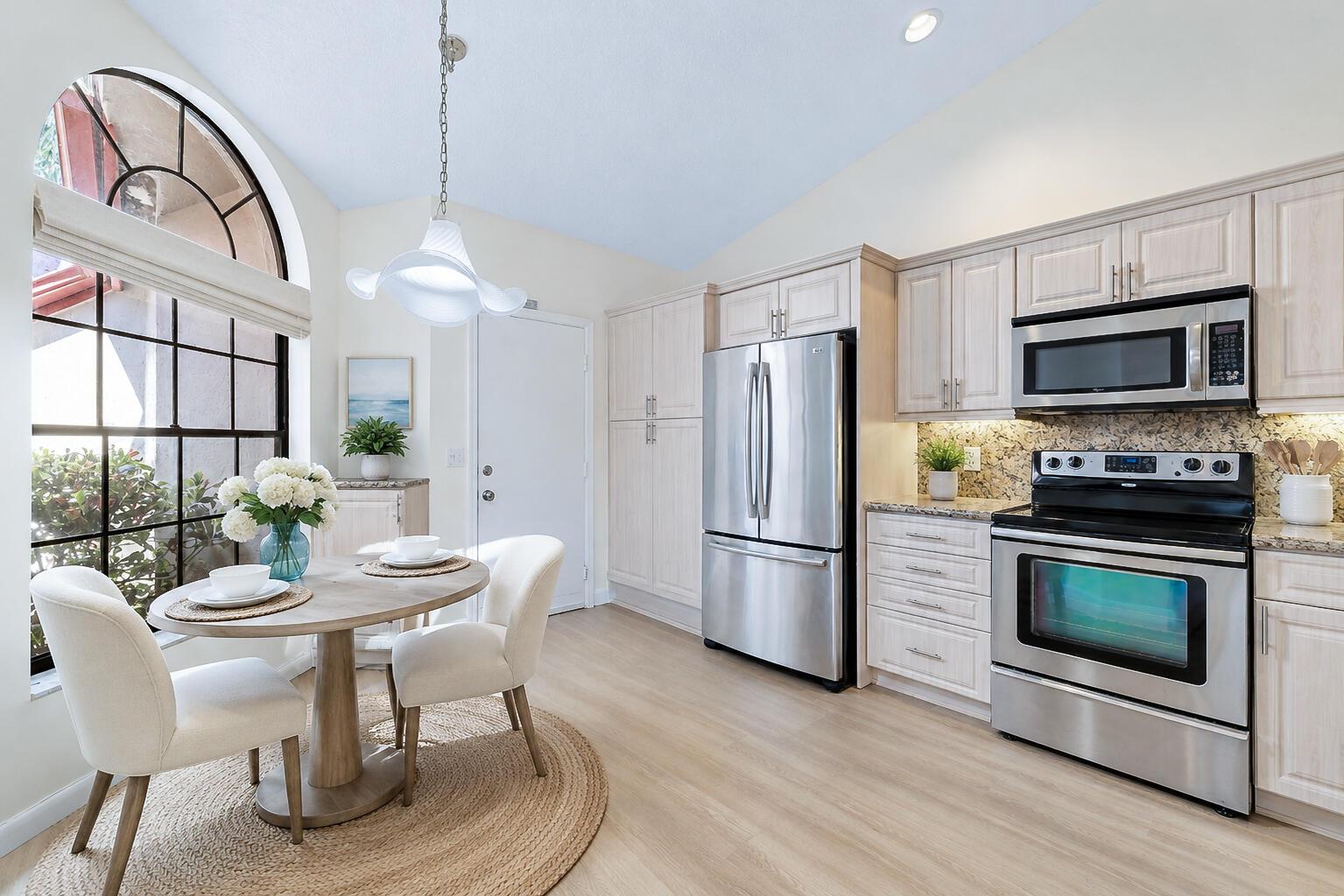 7825 LEXINGTON CLUB Boulevard B, Delray Beach, FL 33446, Delray Beach - Photo 4