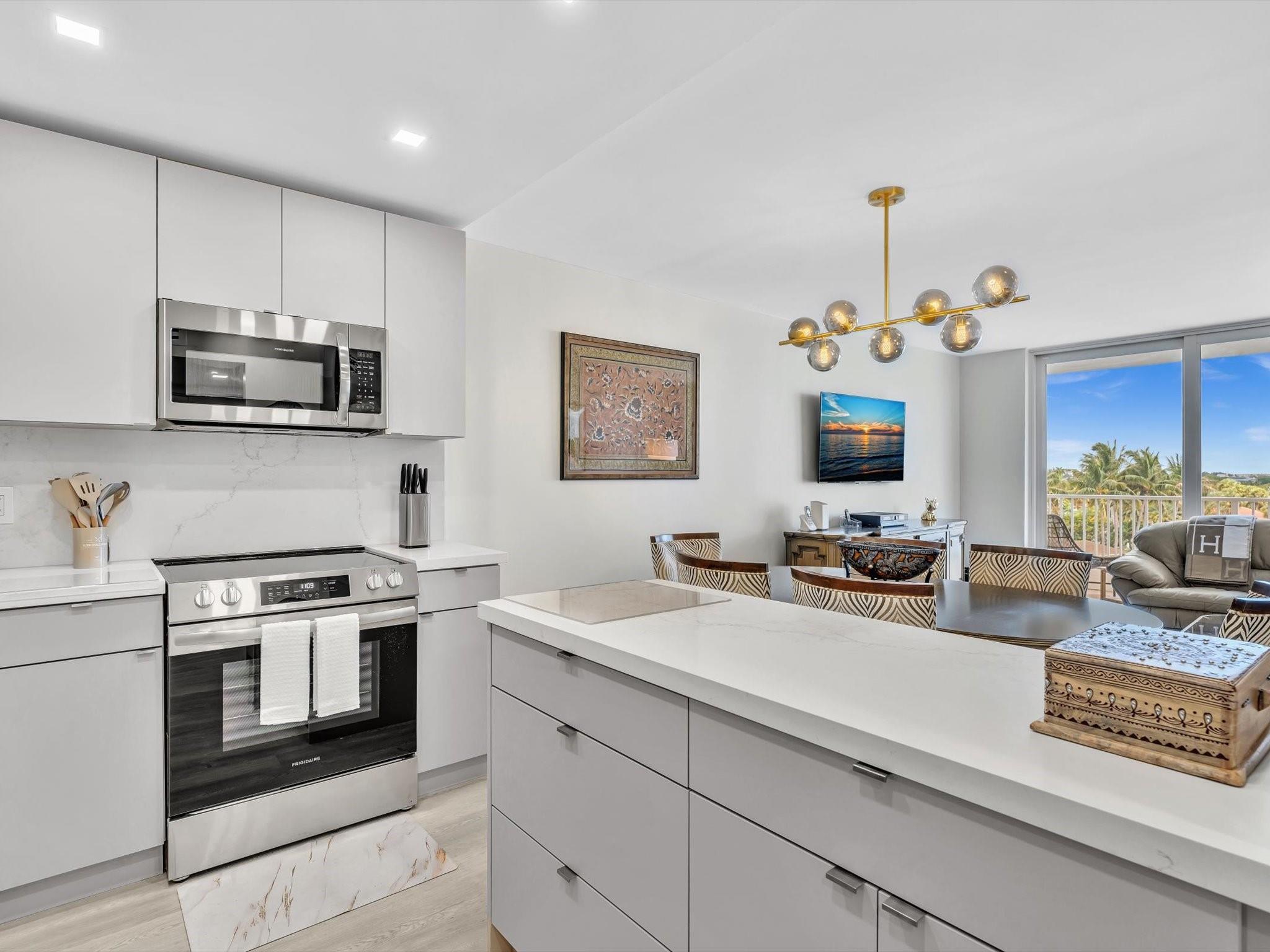 1421 S OCEAN Boulevard 503, Pompano Beach, FL 33062, Pompano Beach - Photo 4