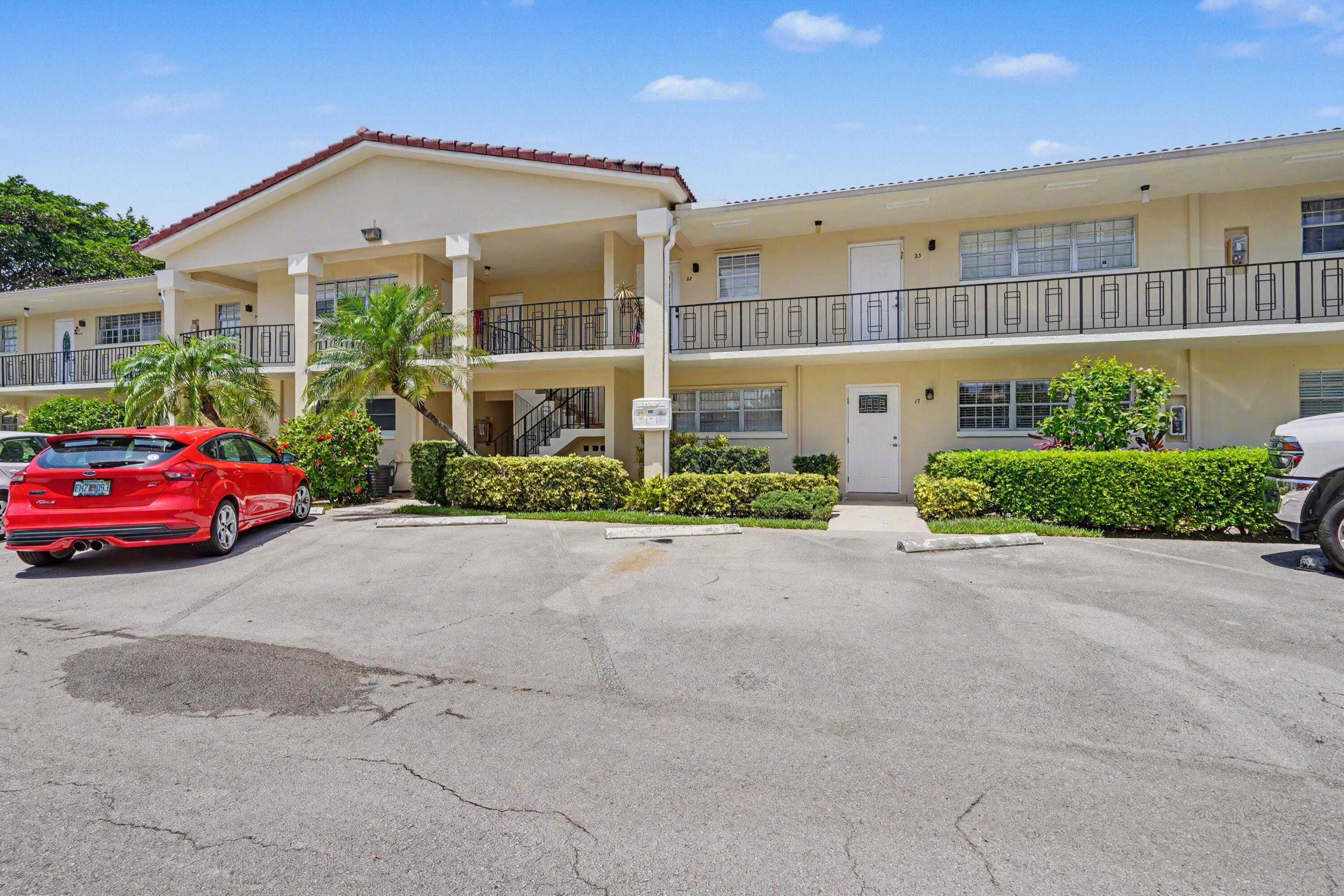 2202 NE 36th Street 17, Lighthouse Point, FL 33064, Lighthouse Point