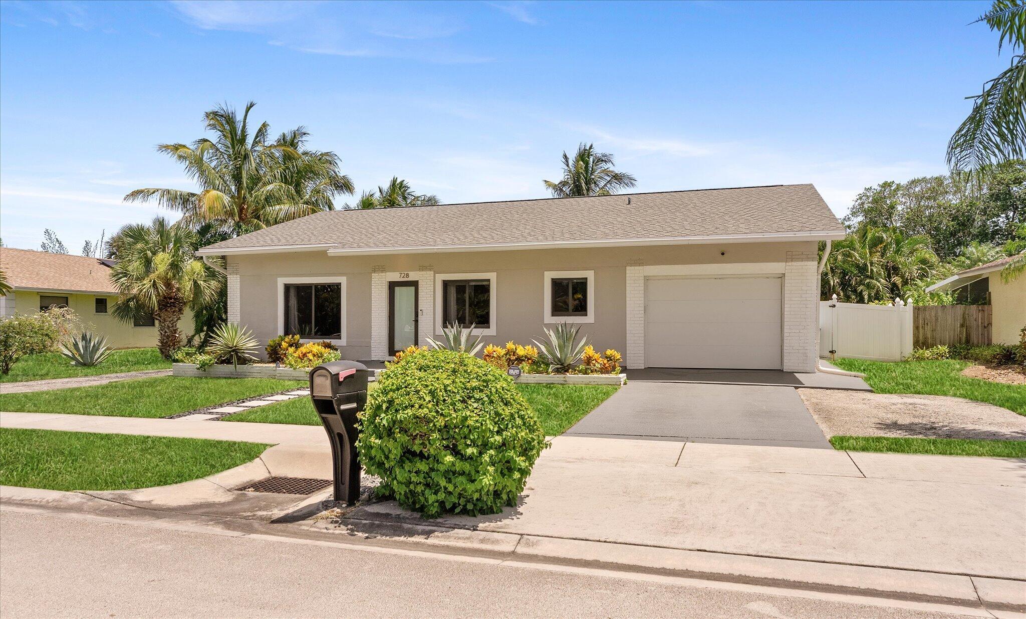 728 NE 9TH Avenue, Boynton Beach, FL 33435, Boynton Beach - Photo 3