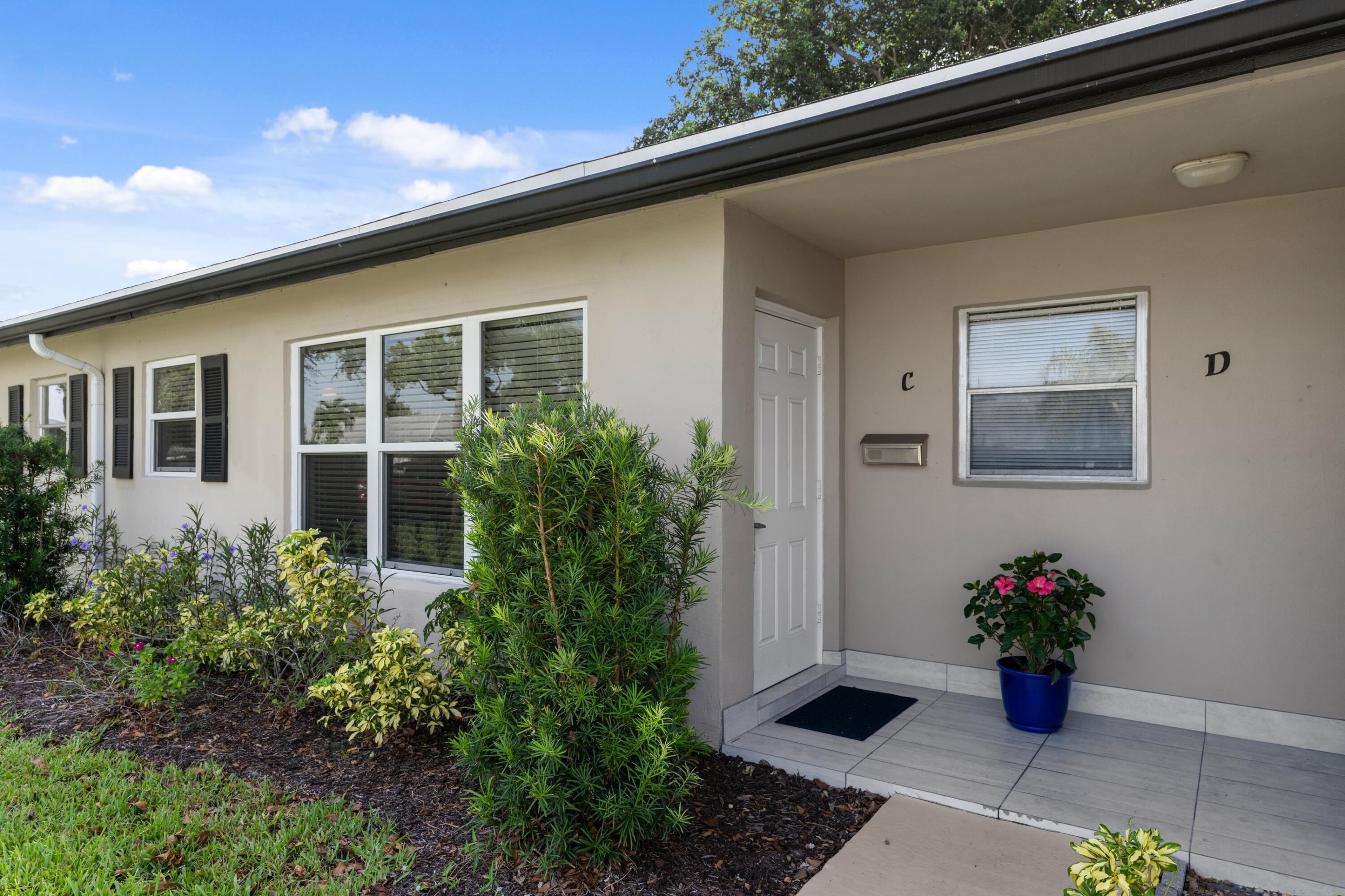 947 Circle Drive C, Delray Beach, FL 33445, Delray Beach - Photo 4