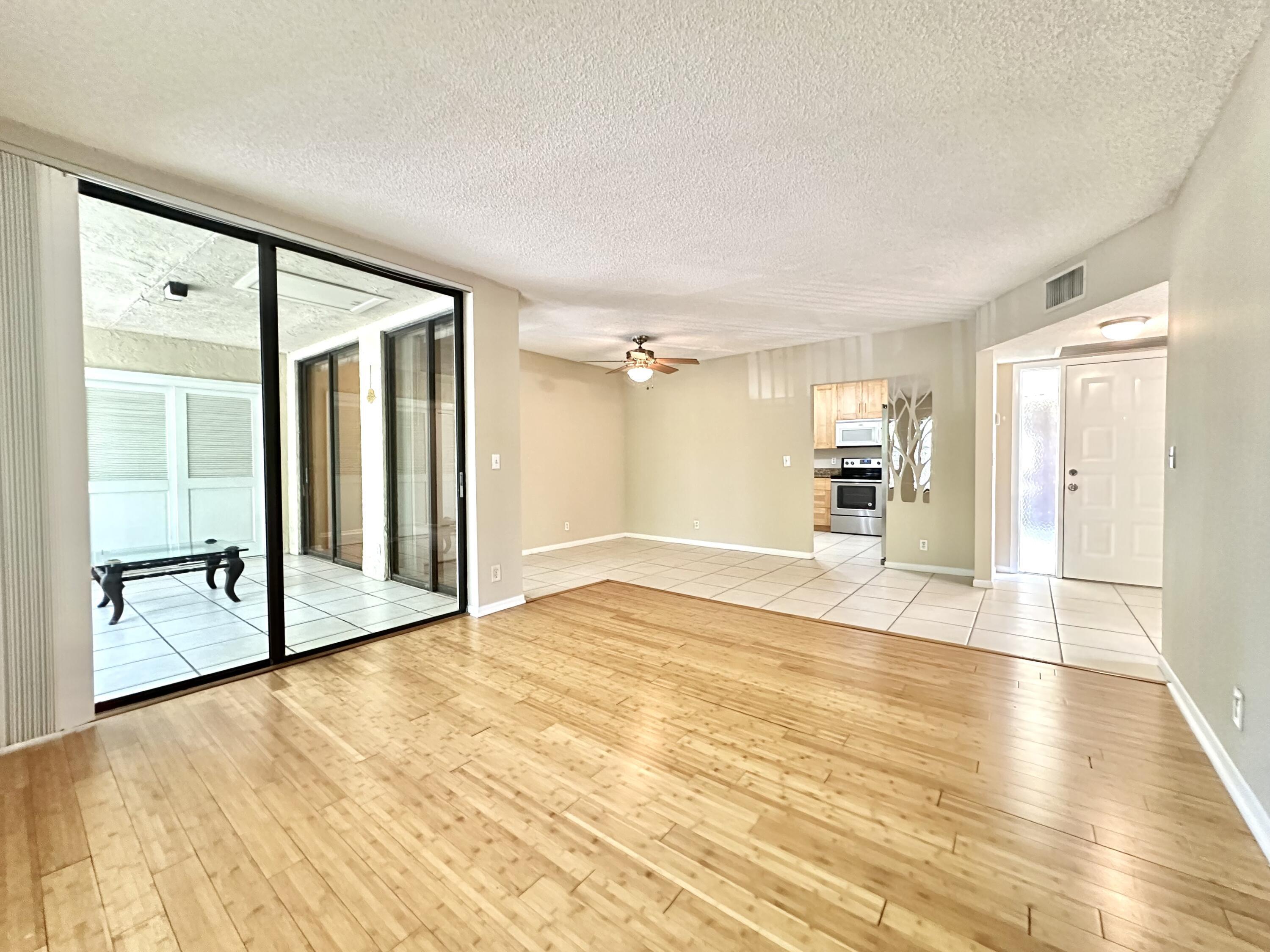 4509 Carambola Circle S 4509, Coconut Creek, FL 33066, Coconut Creek - Photo 3