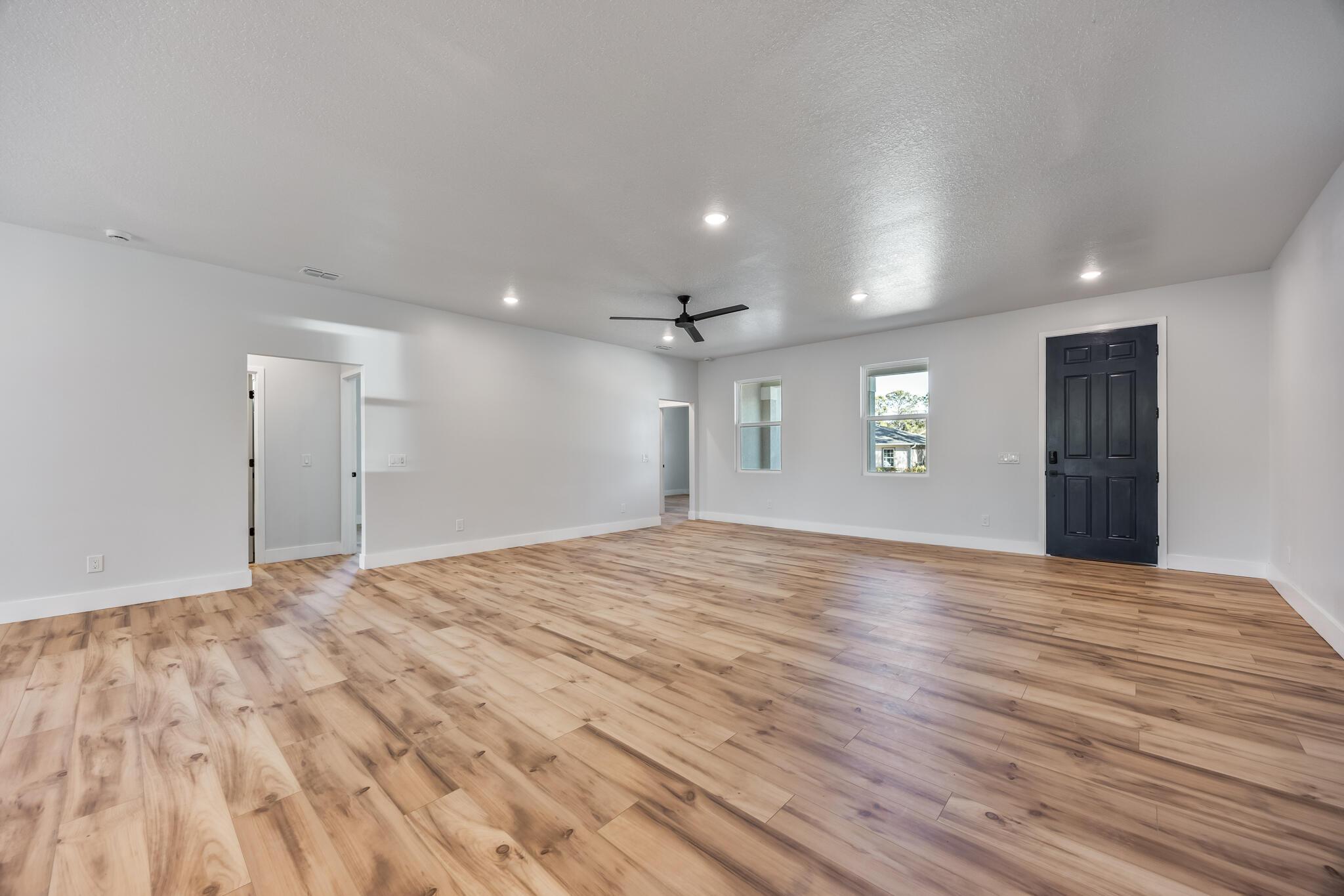 1254 HEITZMAN Avenue SW, Palm Bay, FL 32908, Palm Bay - Photo 2