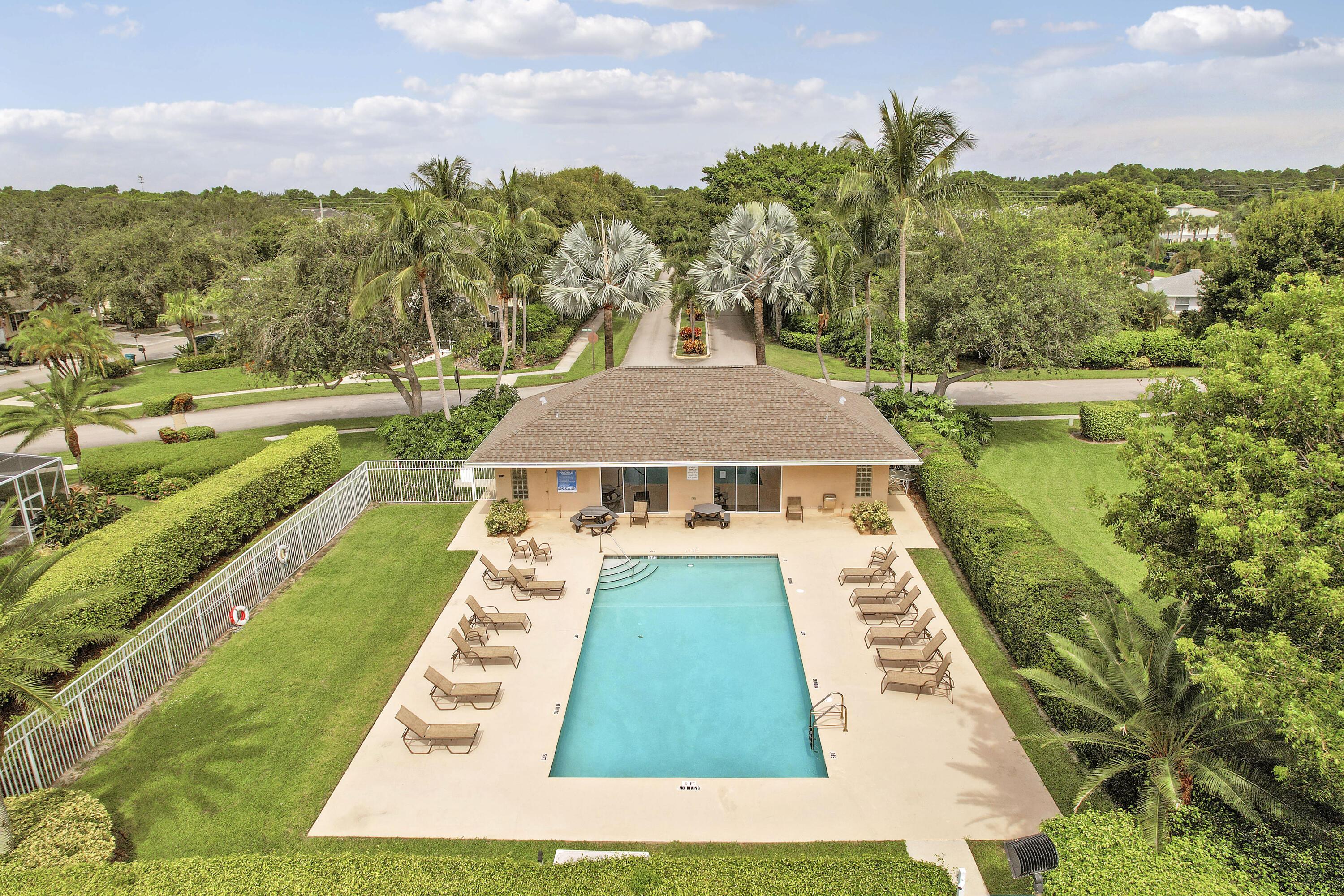 323 Spruce Street 323, Boynton Beach, FL 33426, Boynton Beach - Photo 2