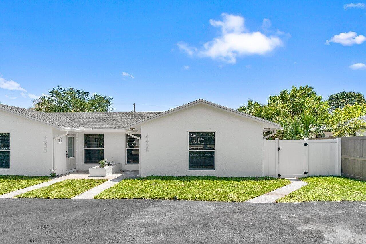 4498 NW 2nd Avenue, Boca Raton, FL 33431, Boca Raton - Photo 2