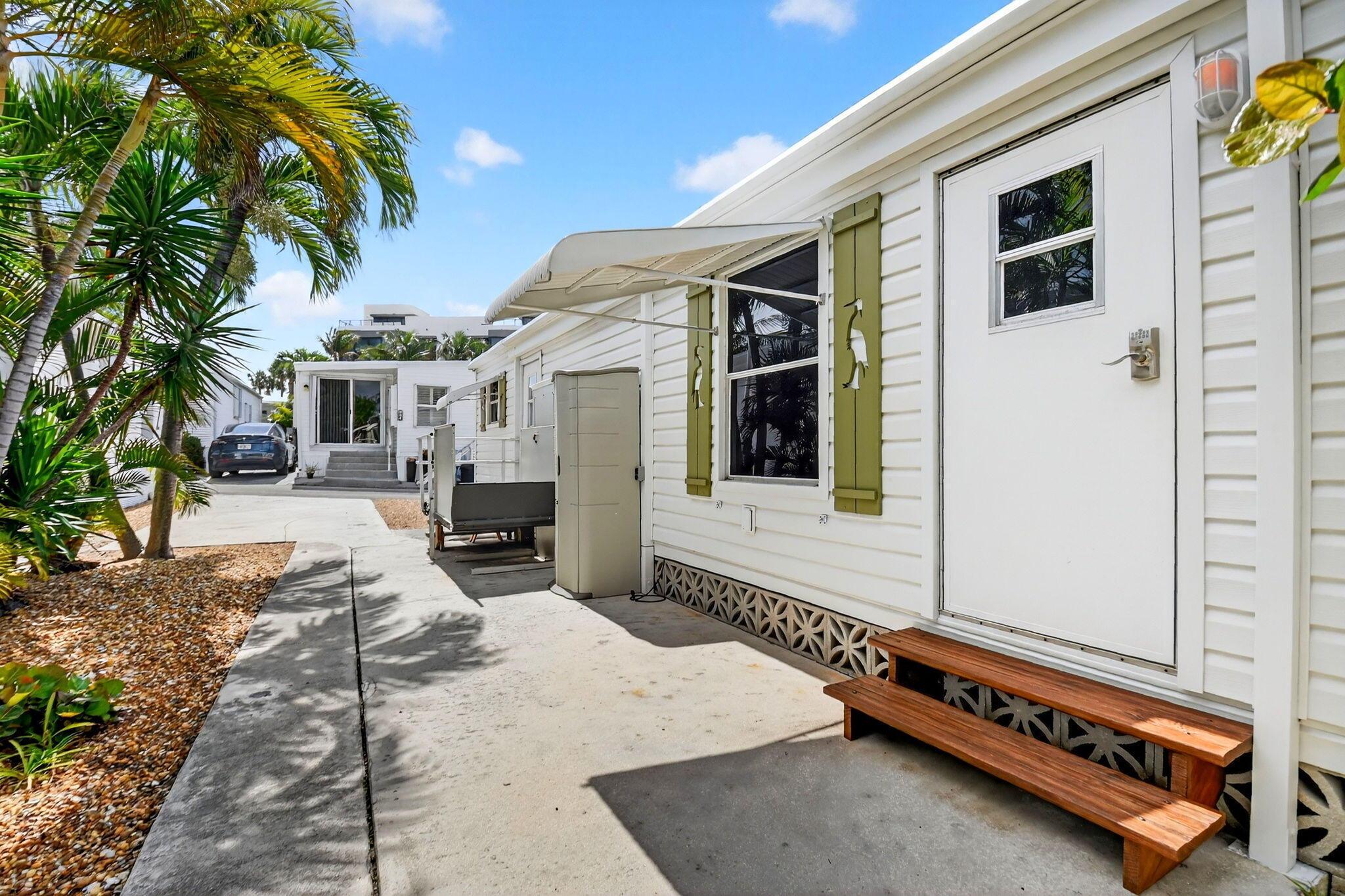 5 Cedar Drive CD5, Briny Breezes, FL 33435, Briny Breezes - Photo 3