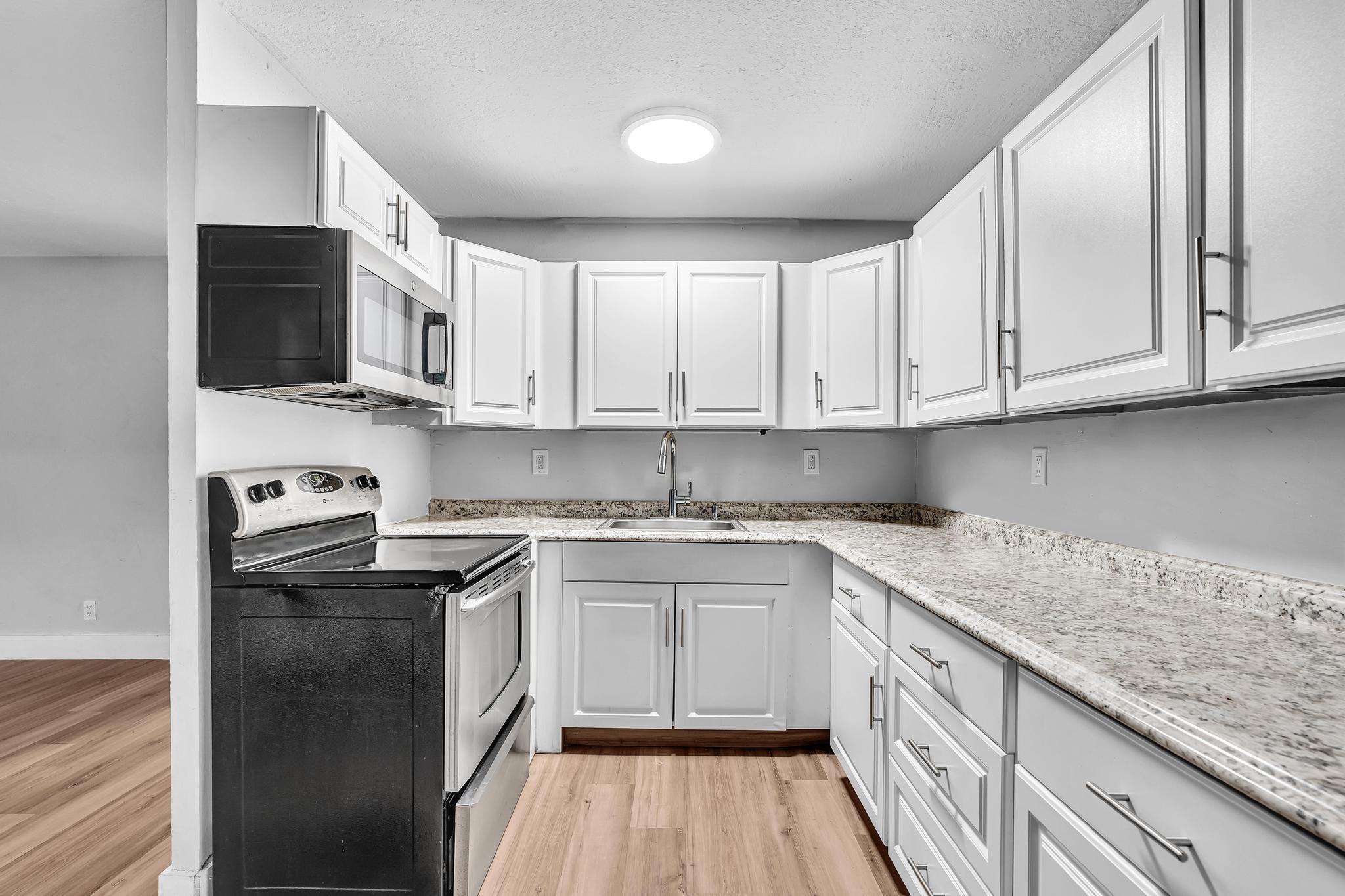 232 SE 9th Avenue 2, Pompano Beach, FL 33060, Pompano Beach - Photo 4