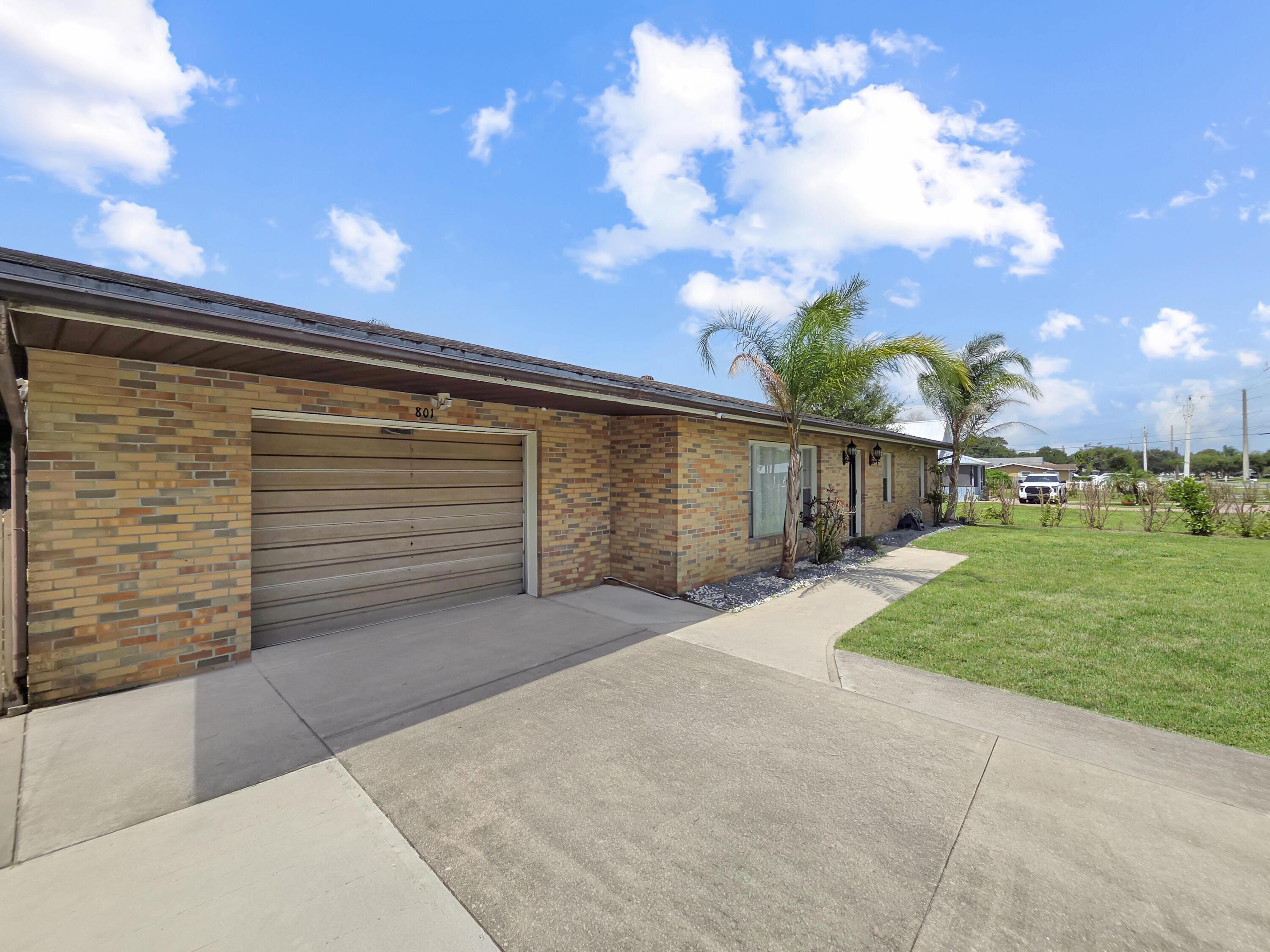 801 W WEATHERBEE Road, Fort Pierce, FL 34982, Fort Pierce - Photo 4
