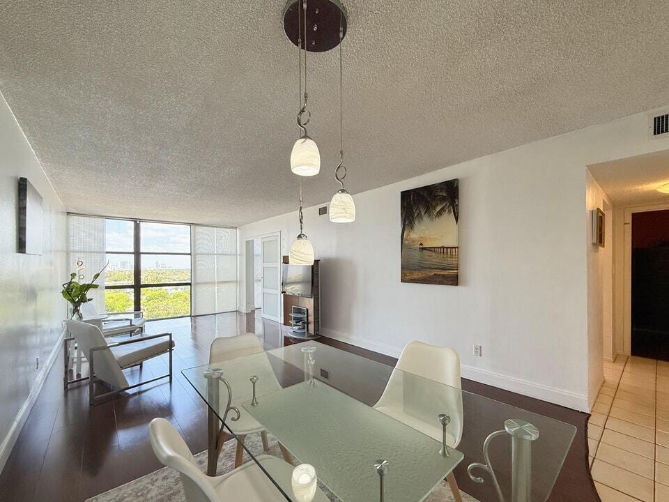 800 Parkview Drive 823, Hallandale, FL 33009, Hallandale - Photo 5