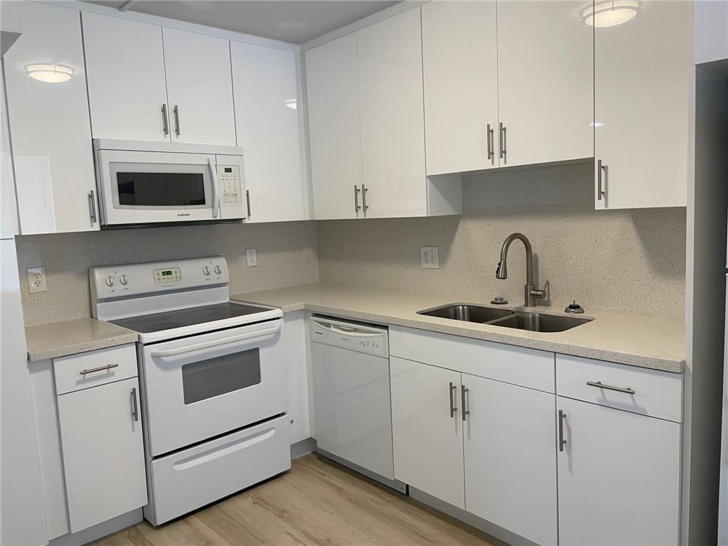 235 LAKEVIEW Drive 102, Weston, FL 33326, Weston - Photo 5