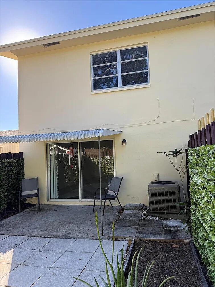 3007 NW 68TH Street 9C, Fort Lauderdale, FL 33309, Fort Lauderdale - Photo 5
