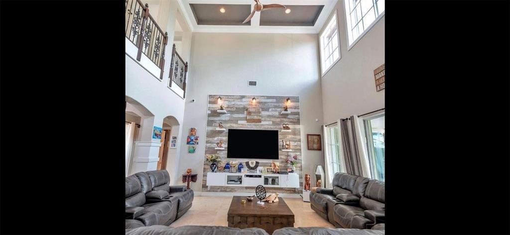 8158 NW 124TH Terrace, Parkland, FL 33076, Parkland - Photo 4