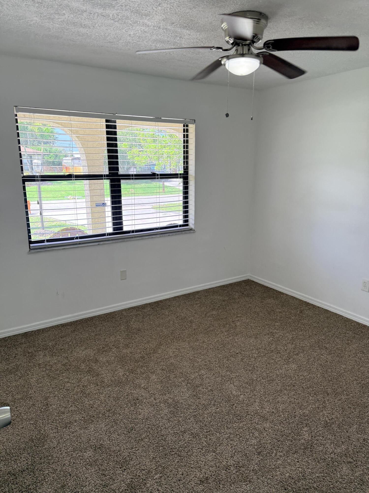 508 NW AZALEA Avenue, Port St. Lucie, FL 34983, Port St. Lucie - Photo 4