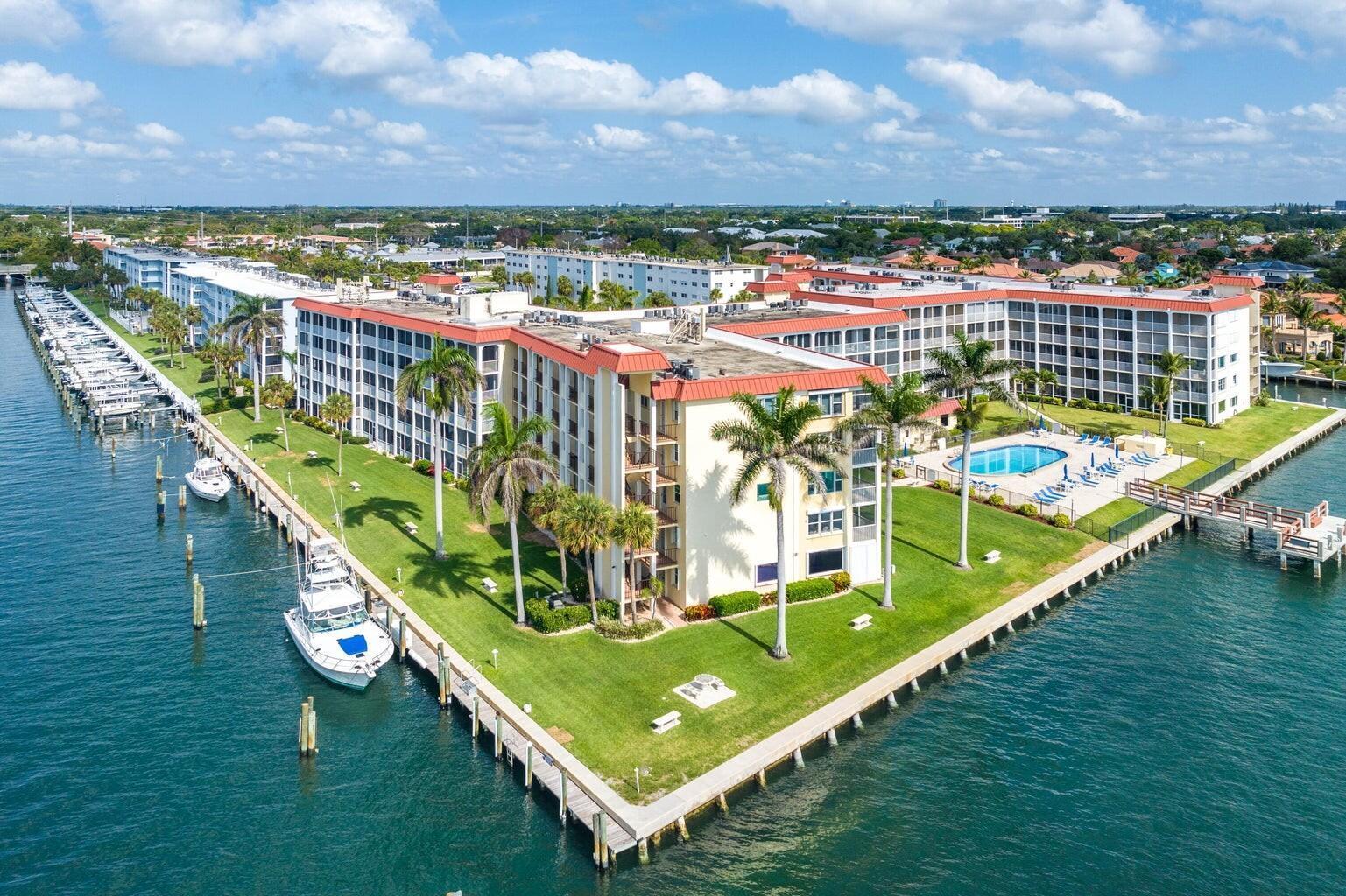 100 PARADISE HARBOUR Boulevard 212, North Palm Beach, FL 33408, North Palm Beach - Photo 5