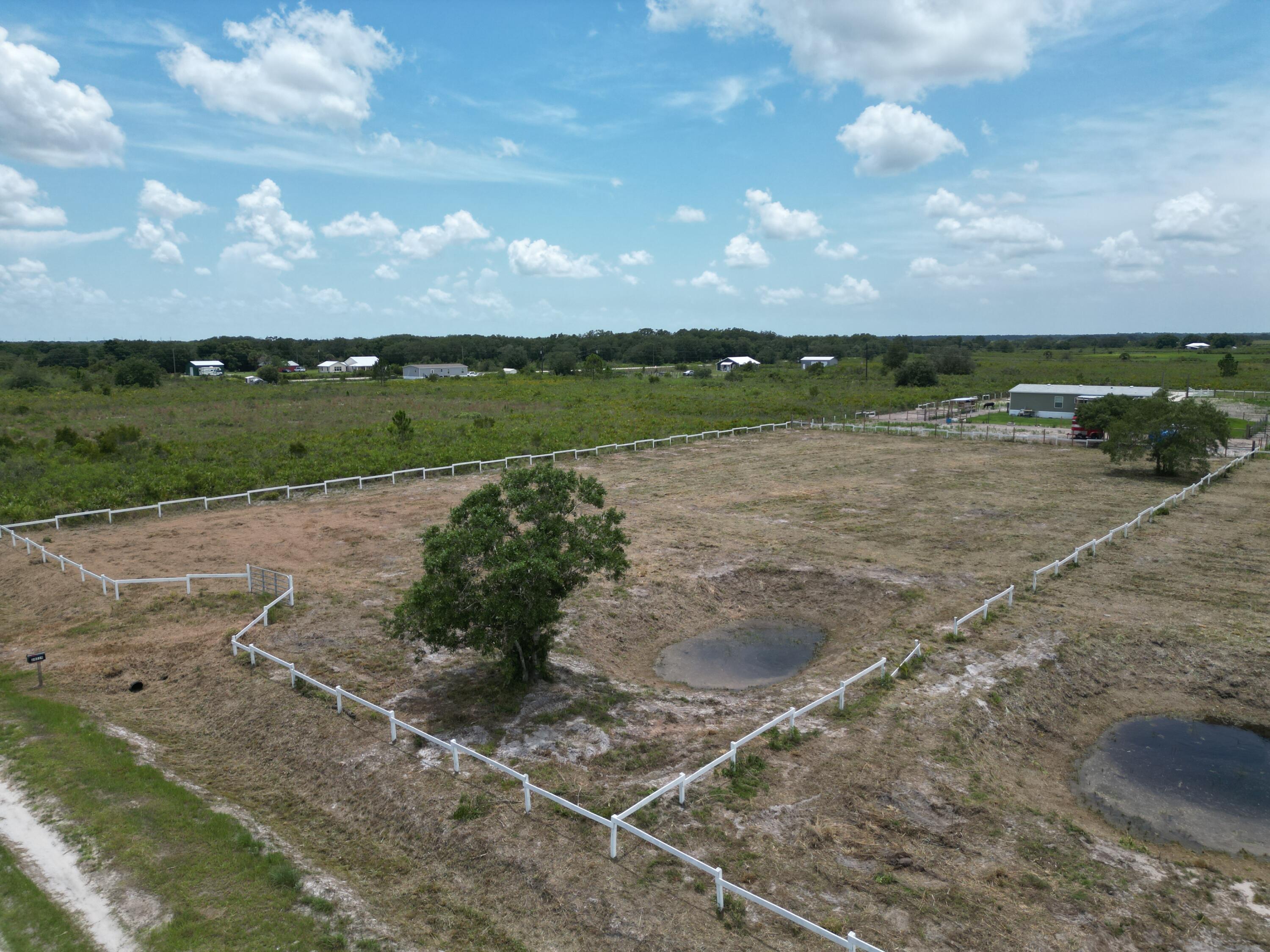 20224 NW 250TH Street, Okeechobee, FL 34972, Okeechobee