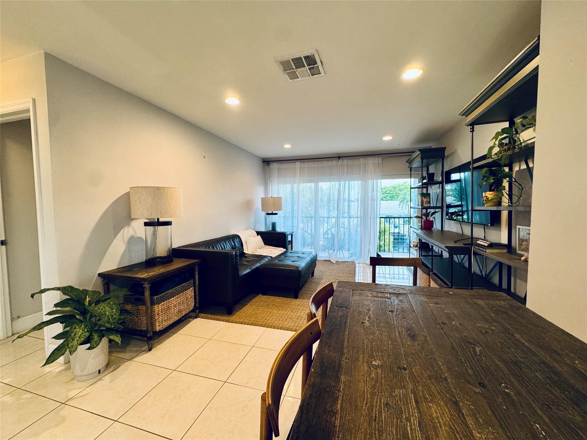 2801 NE 33RD Court 206, Fort Lauderdale, FL 33306, Fort Lauderdale - Photo 5