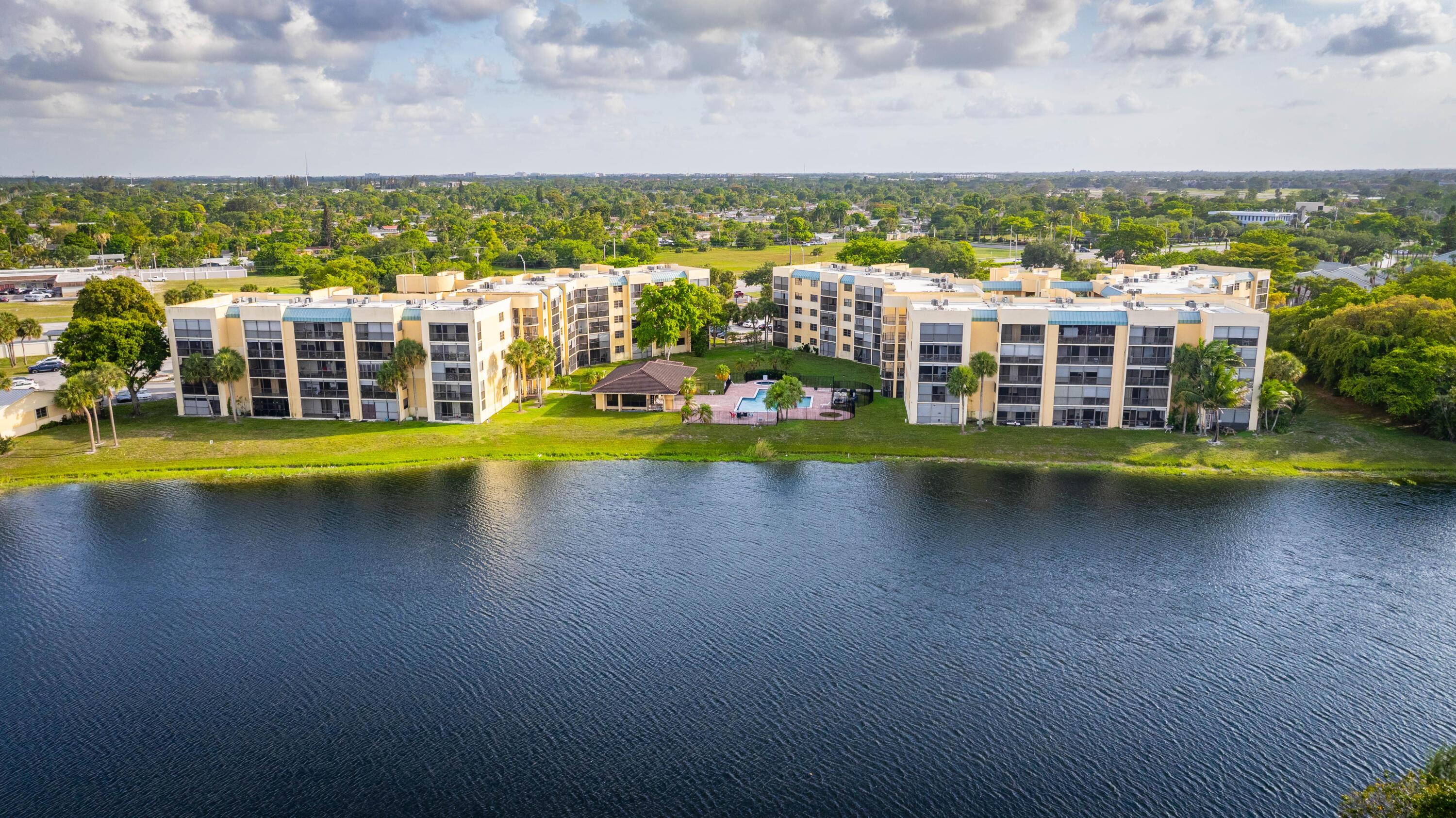6475 W OAKLAND PARK Boulevard 505, Lauderhill, FL 33313, Lauderhill