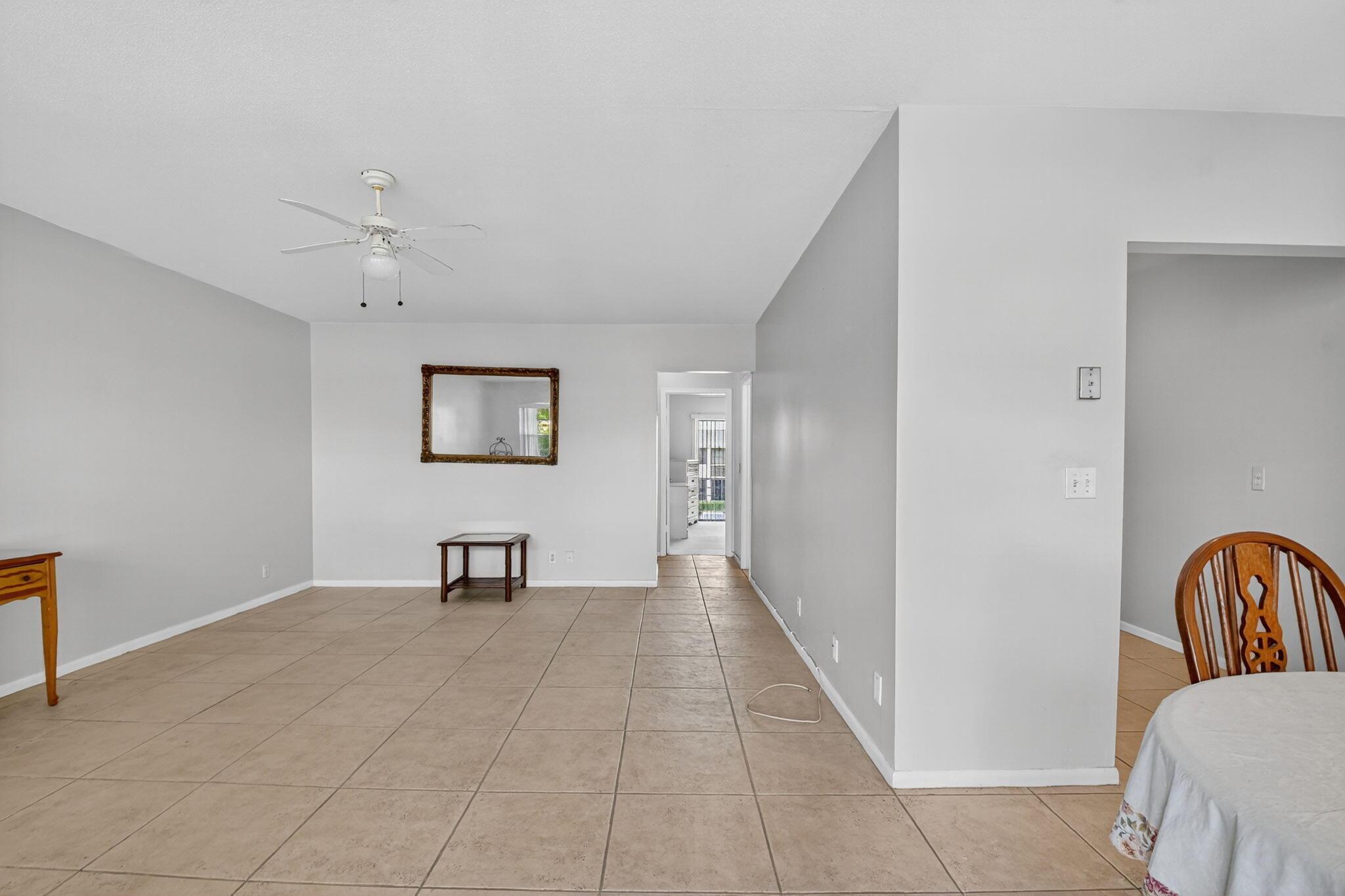 162 EASTHAMPTON G, West Palm Beach, FL 33417, West Palm Beach - Photo 4