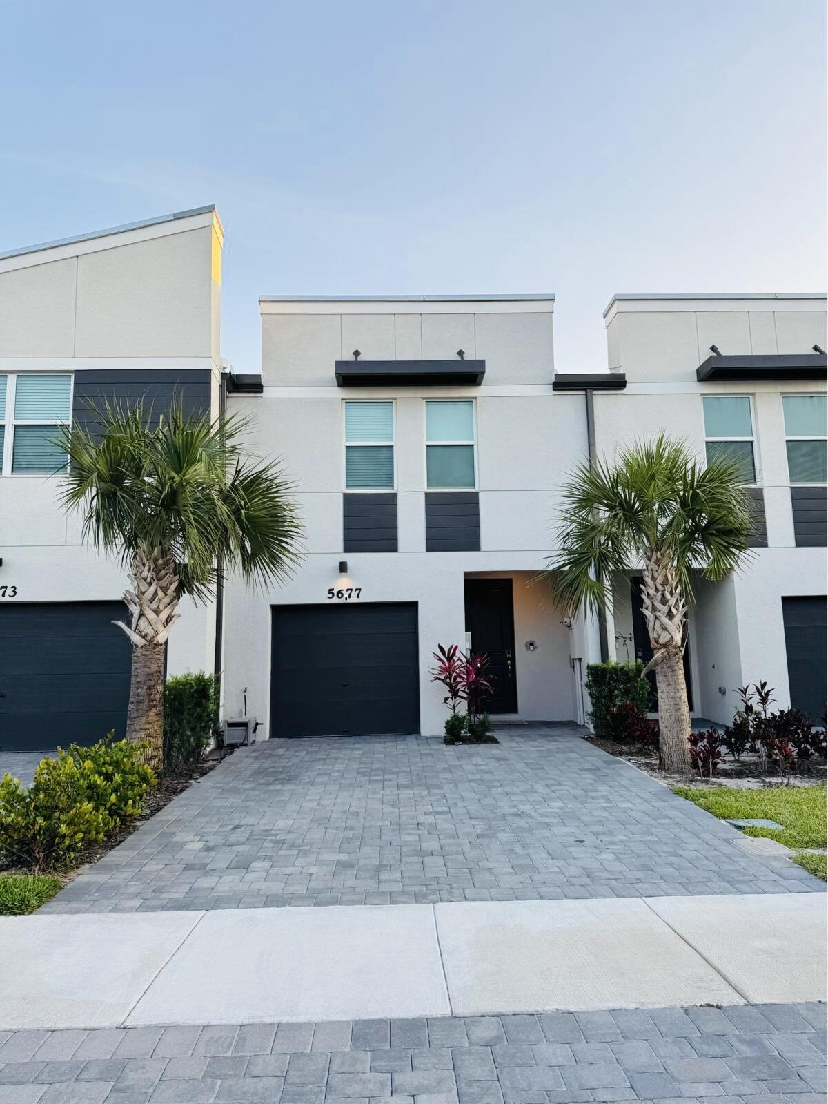 5677 MENTMORE Drive 5677, Mangonia Park, FL 33407, Mangonia Park